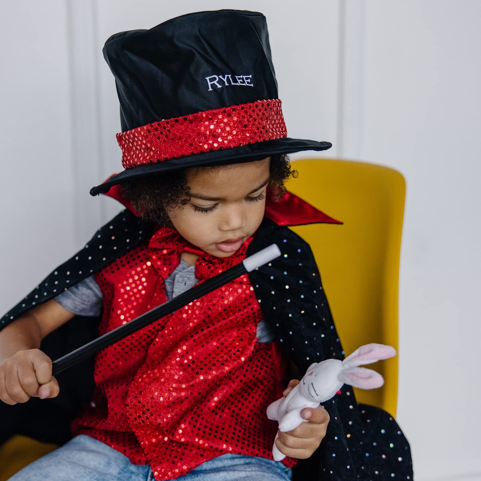 Melissa & Doug Magician Role Play Costume Set - Includes Hat, Cape, Wand, Magic Tricks