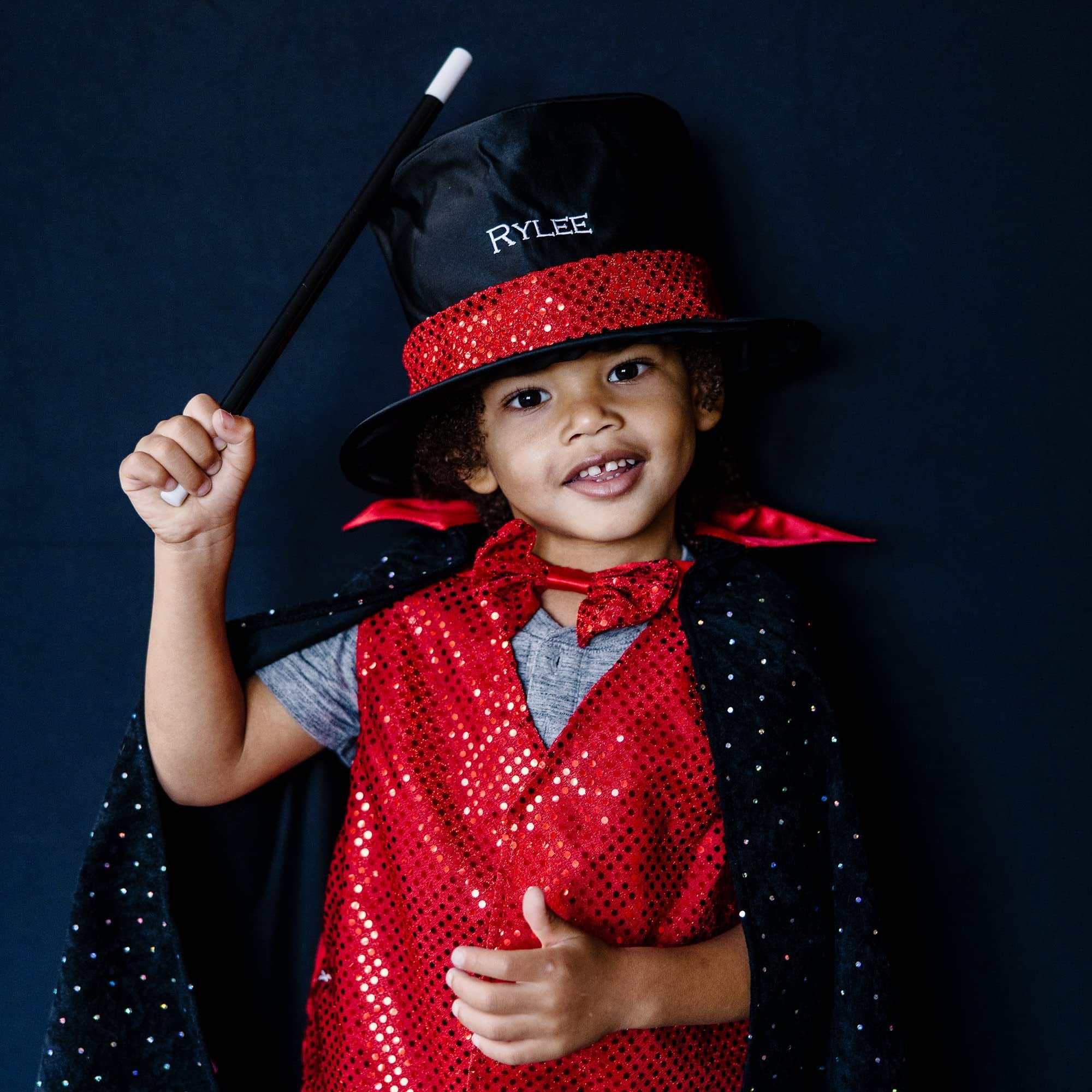 Melissa & Doug Magician Role Play Costume Set - Includes Hat, Cape, Wand, Magic Tricks