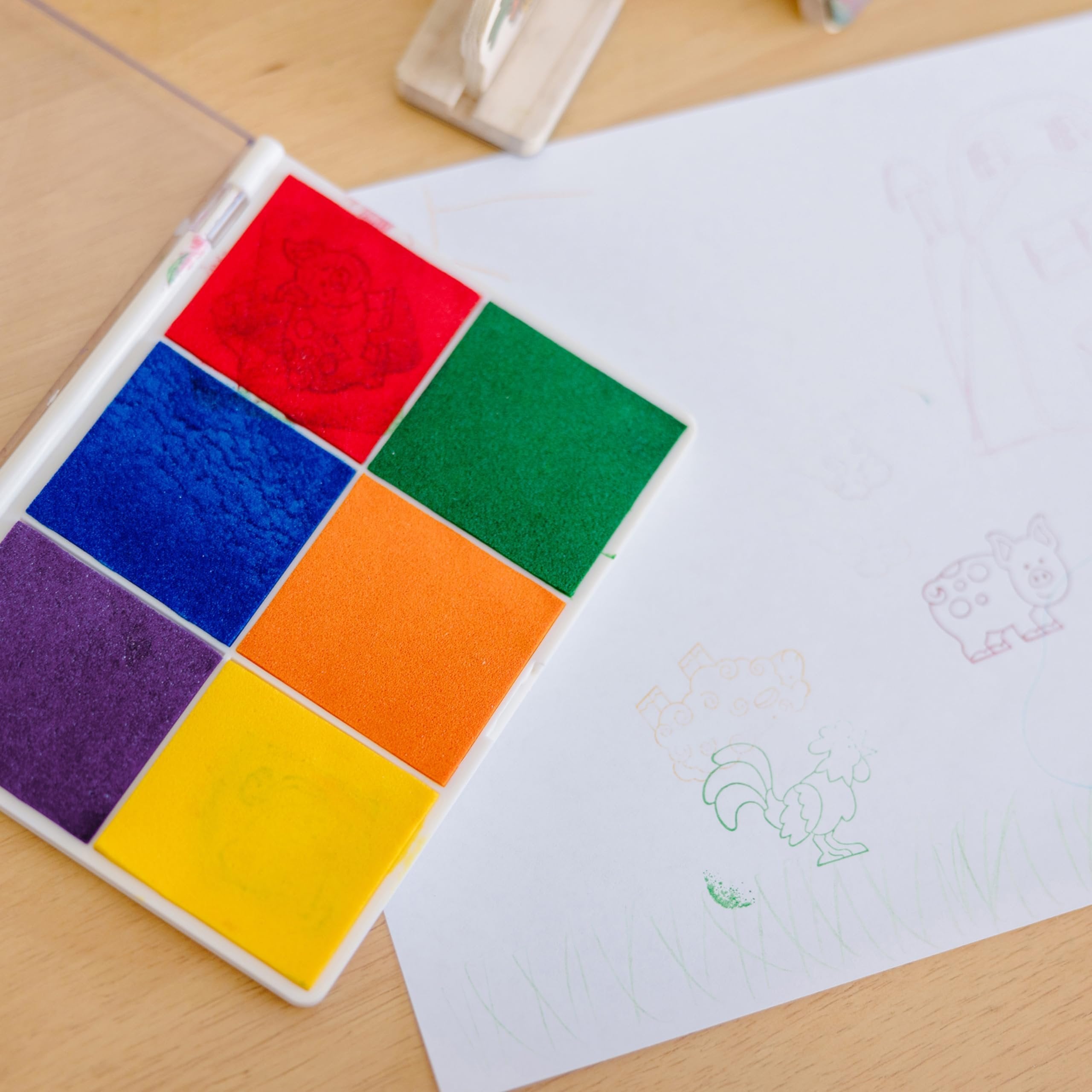 Melissa & Doug Rainbow Stamp Pad - 6 Washable Inks