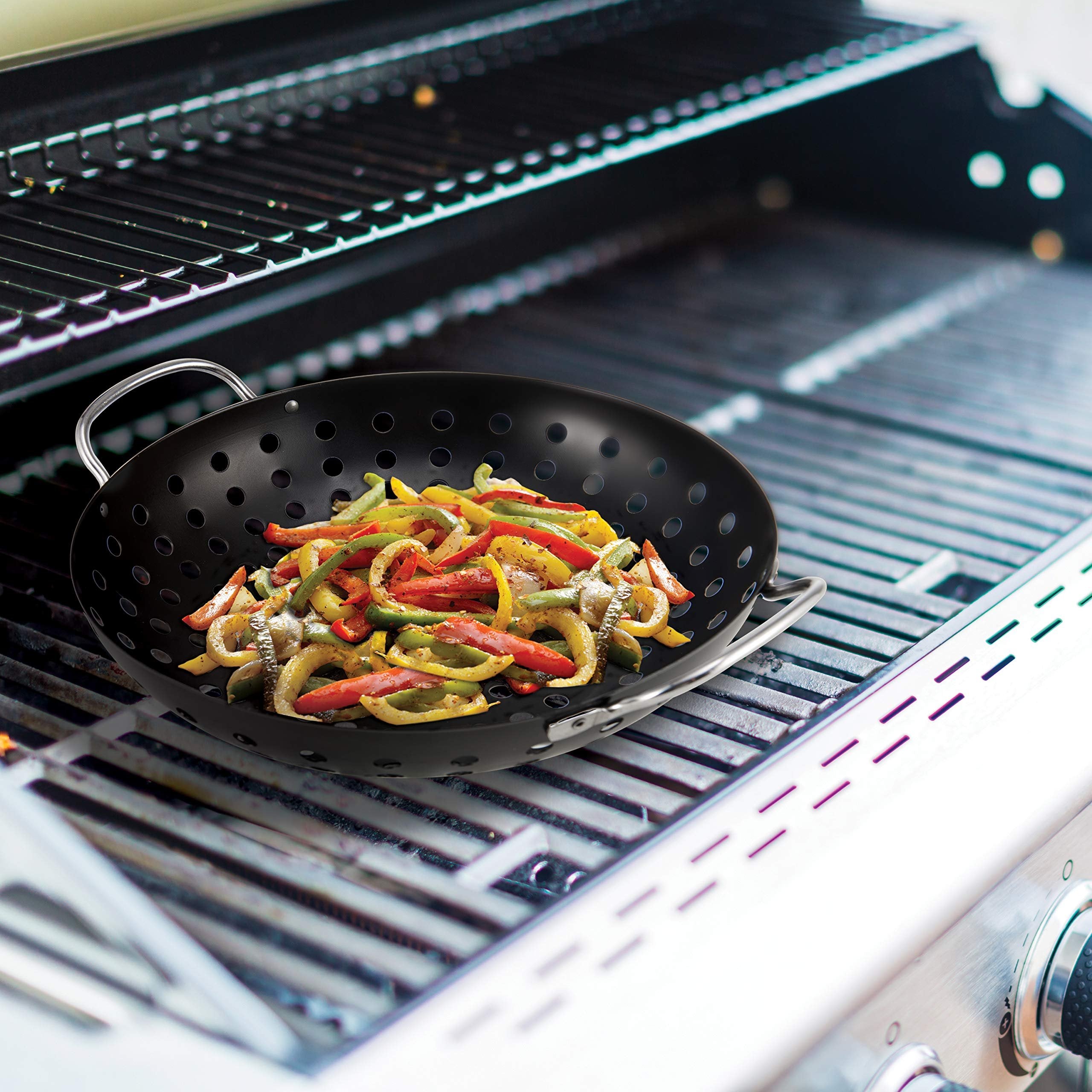Farberware Barbecue Nonstick Round Wok Topper, 11-Inch, Black