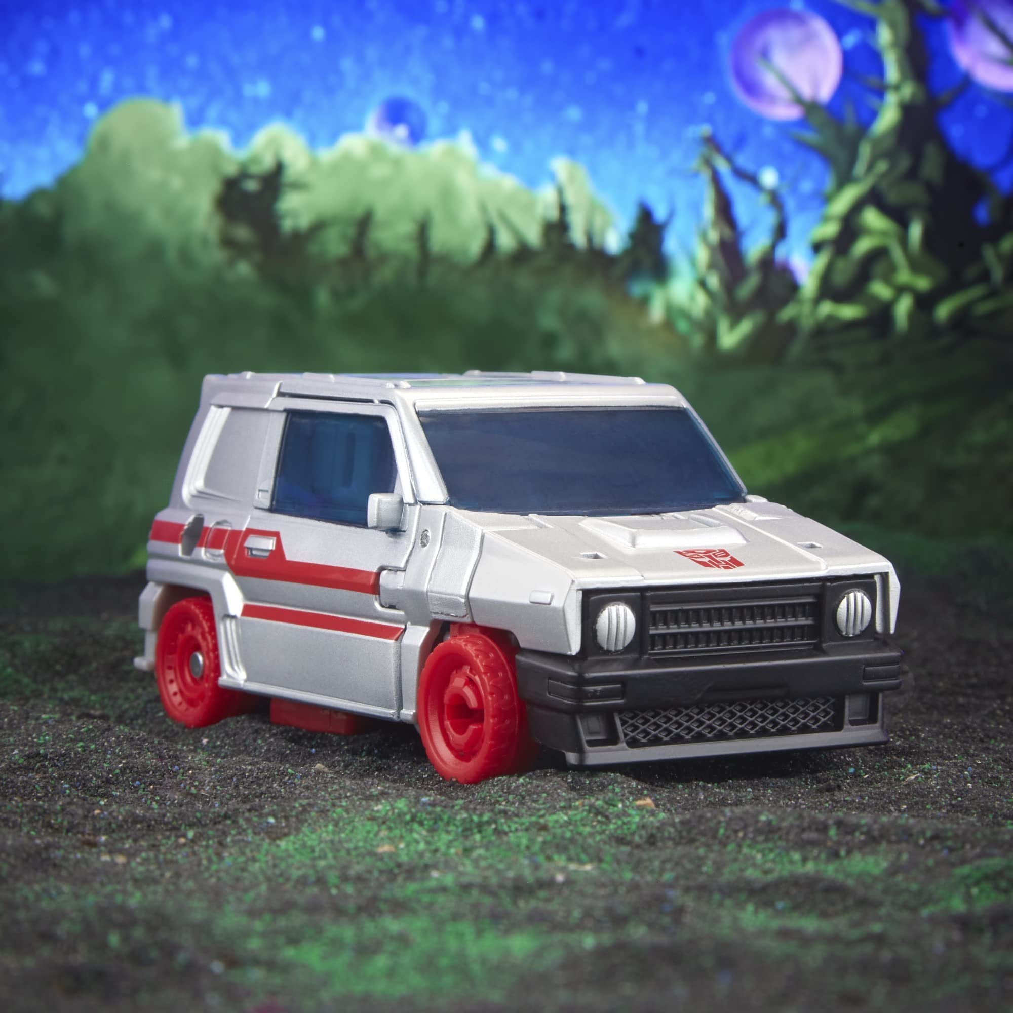 Transformers Toys Legacy Evolution Deluxe Crosscut Toy, 5.5-inch, Action Figure for Boys and Girls Ages 8 and Up