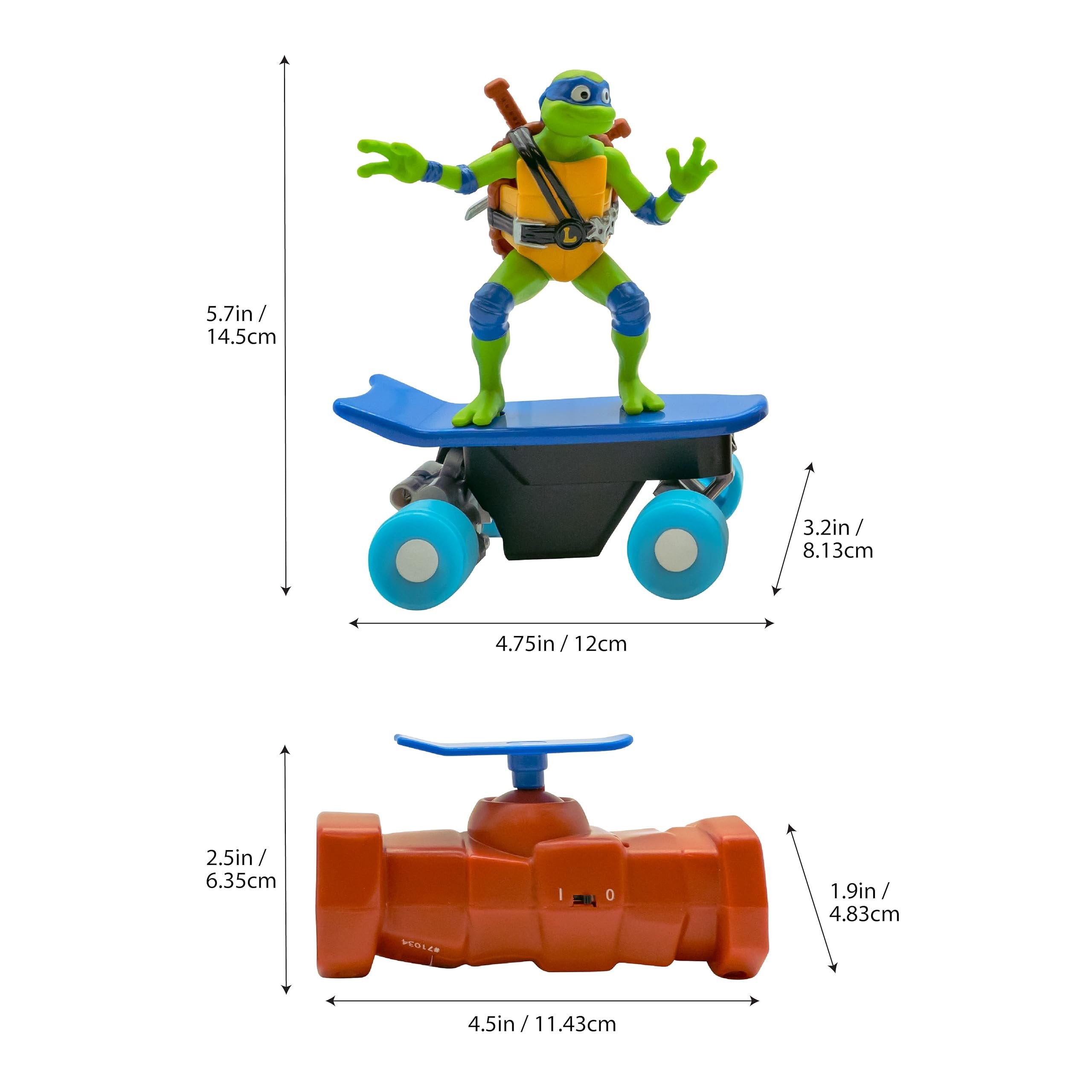 Teenage Mutant Ninja Turtles Toy, Leonardo Half Pipe RC Skate Vehicle, 2.4 GHz Skateboard Controller, Mutant Mayhem TMNT Remote Control Toy for Kids, Ages 3+