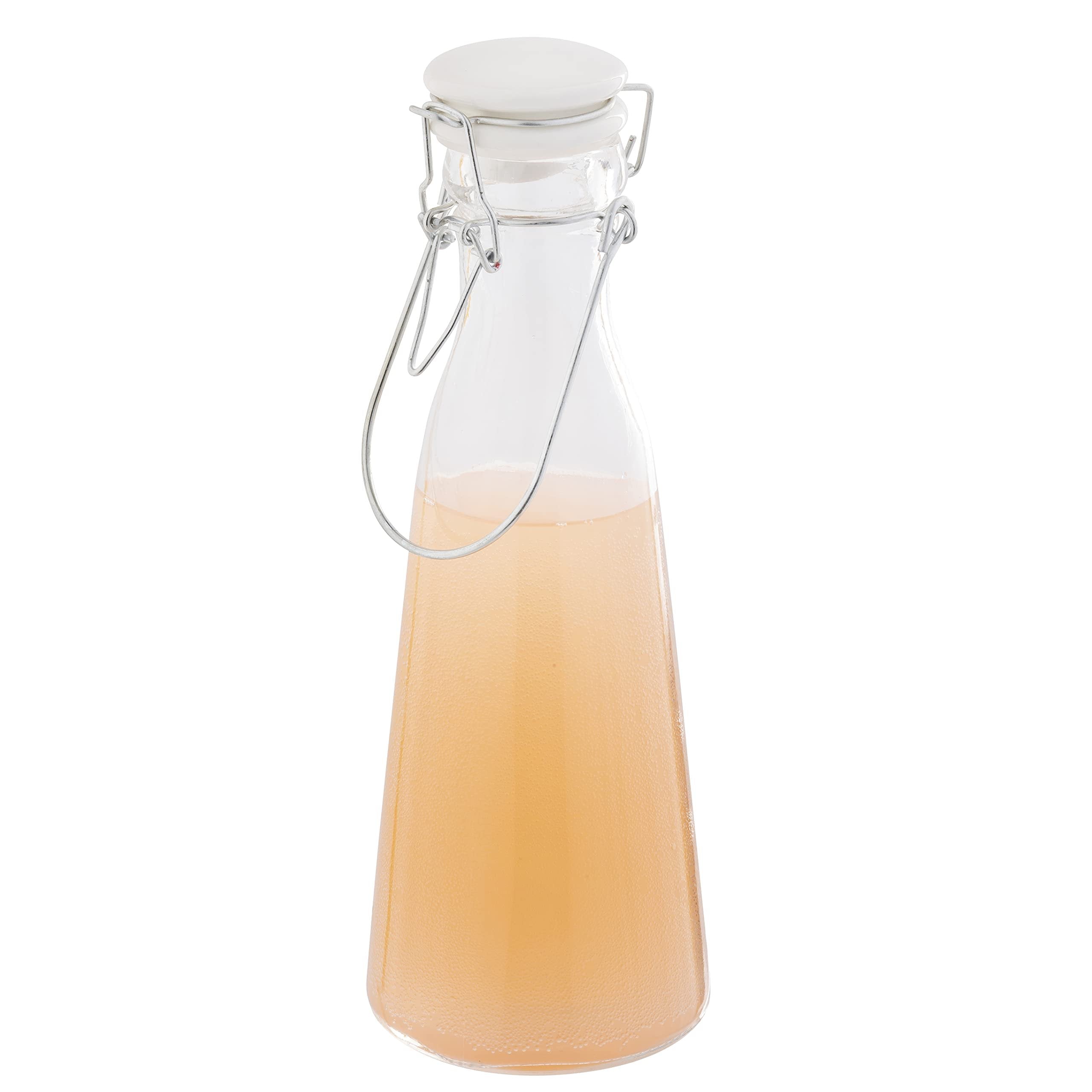 Tablecraft 17 ounce Round Resealable Carafe, Clear Glass