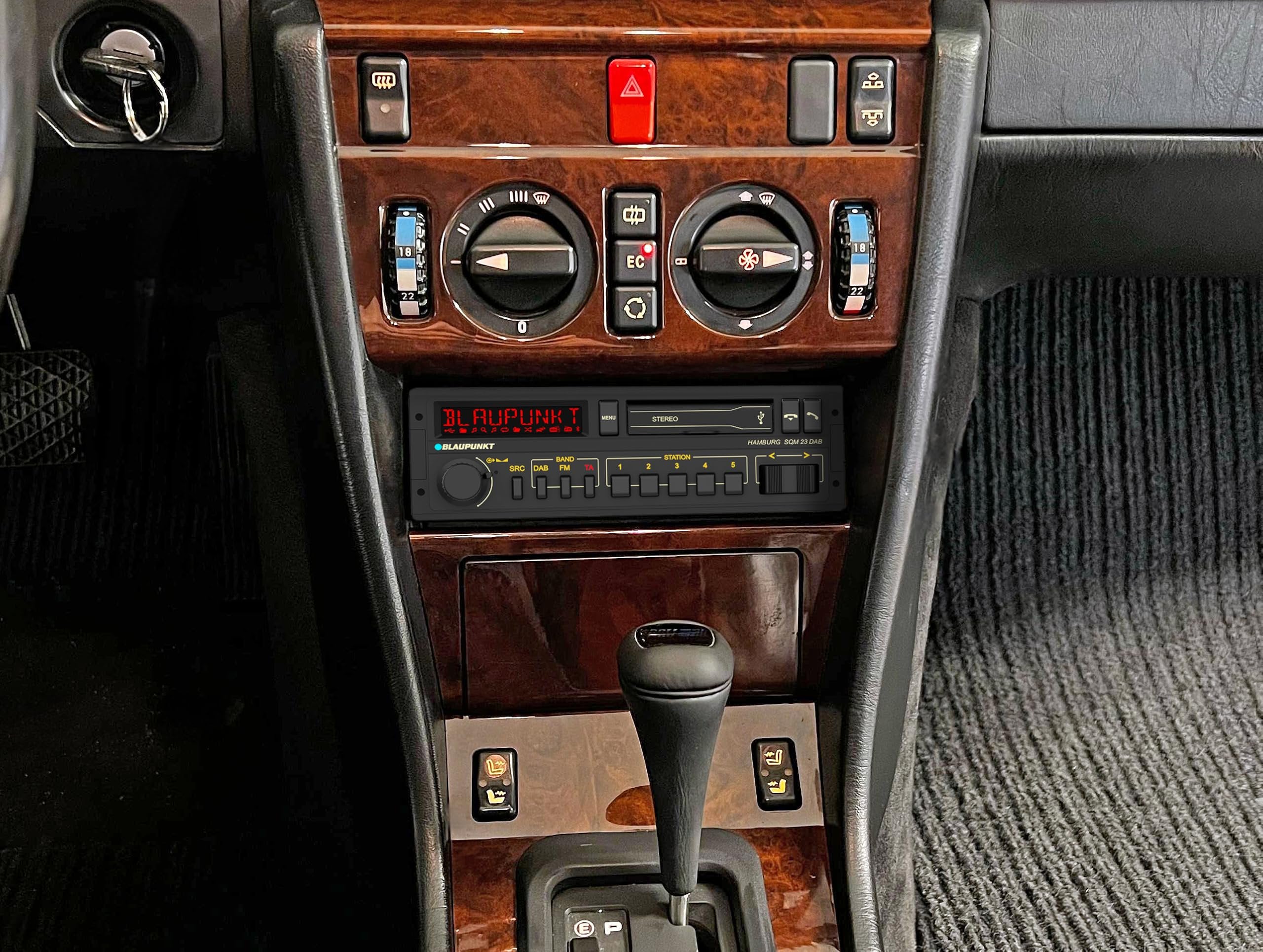 Blaupunkt Hamburg SQM 23 DAB Retro Car Radio: 80s Design with Modern Technology, DAB+, Bluetooth, and USB Support