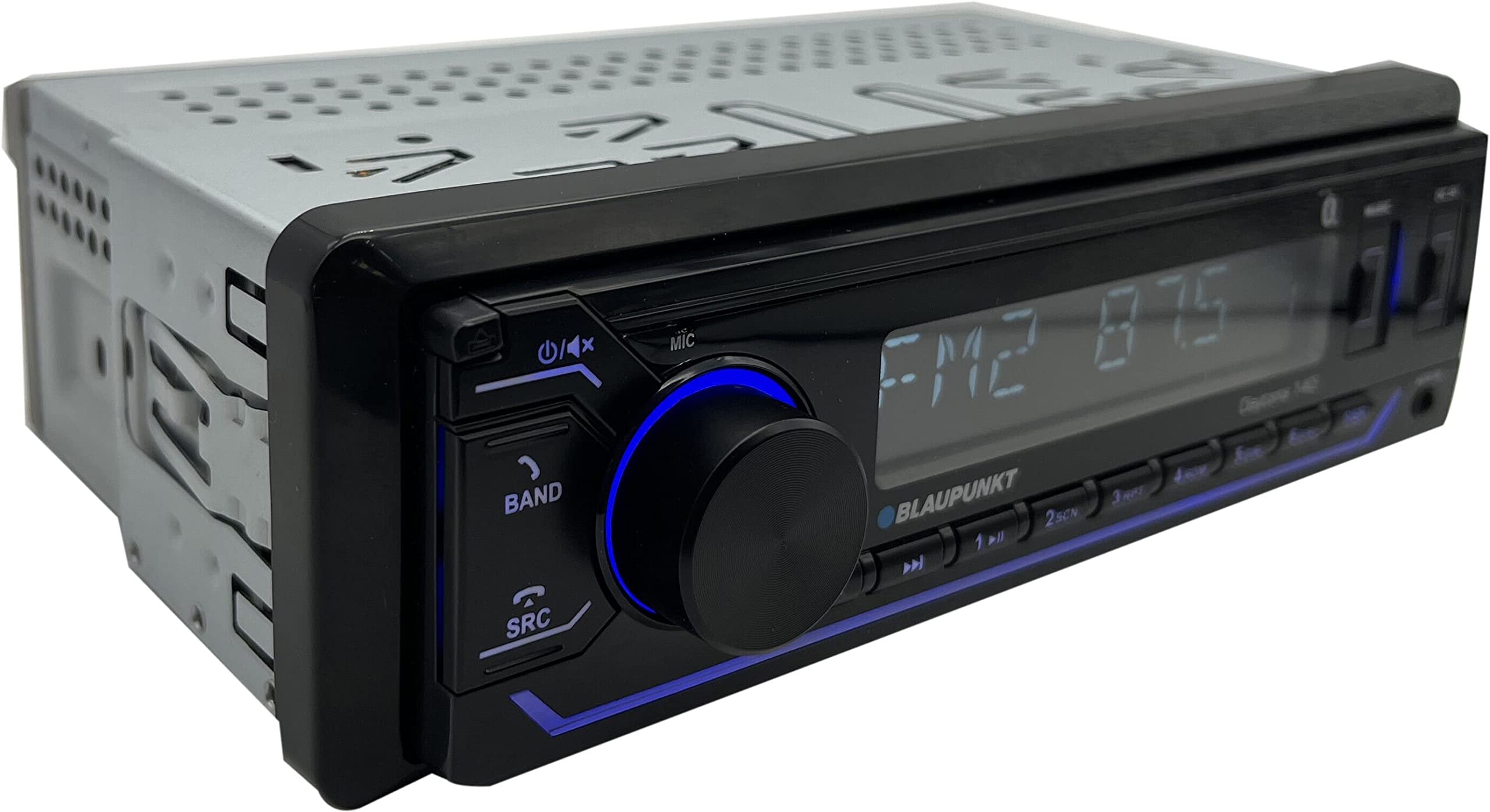 BLAUPUNKT DAYTONA140 BT - 4 X 40W Stereo Digital USB Media Player, Receiver with Bluetooth, Detachable Panel, 7 Color Back Light, Equalizer, 2 Front USB, SD Card Slot and Hook Up to Amplifier