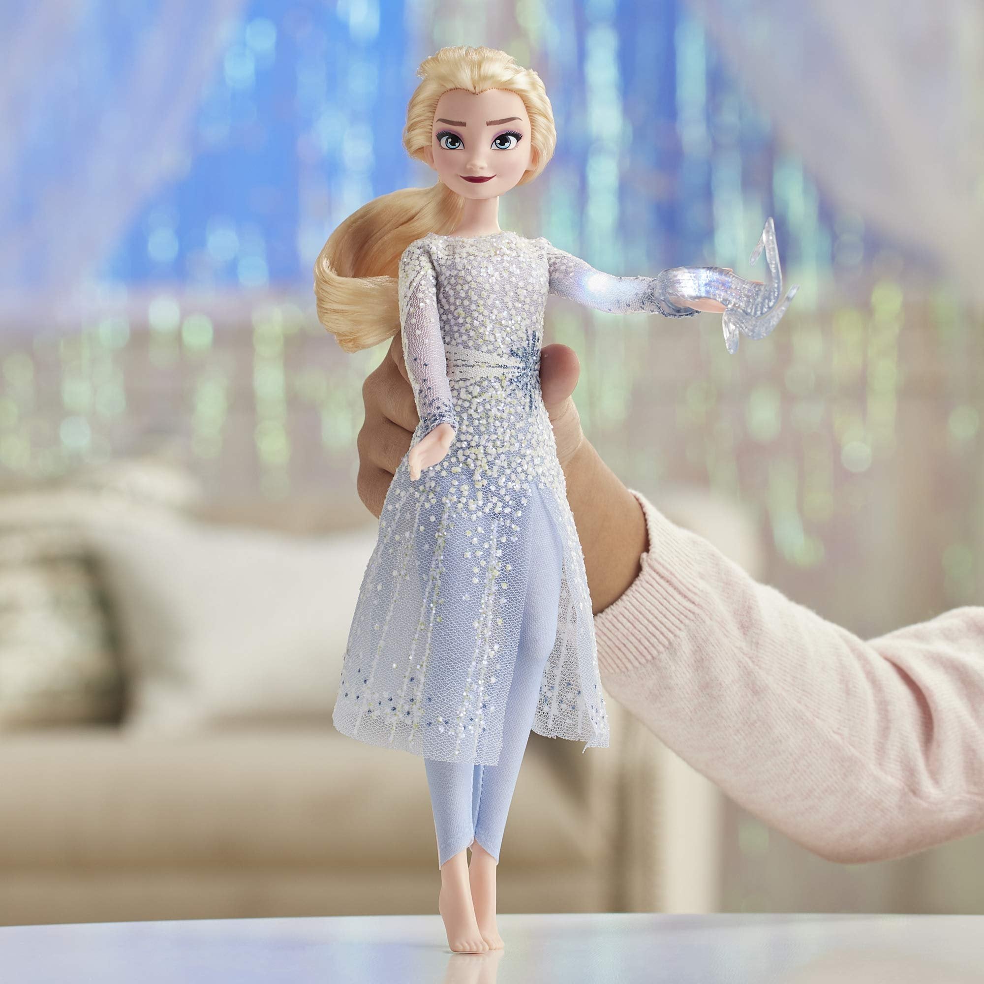Hasbro Disney Frozen Magical Discovery Elsa Doll with Lights and Sounds, Toy for Kids Inspired 2 Movie