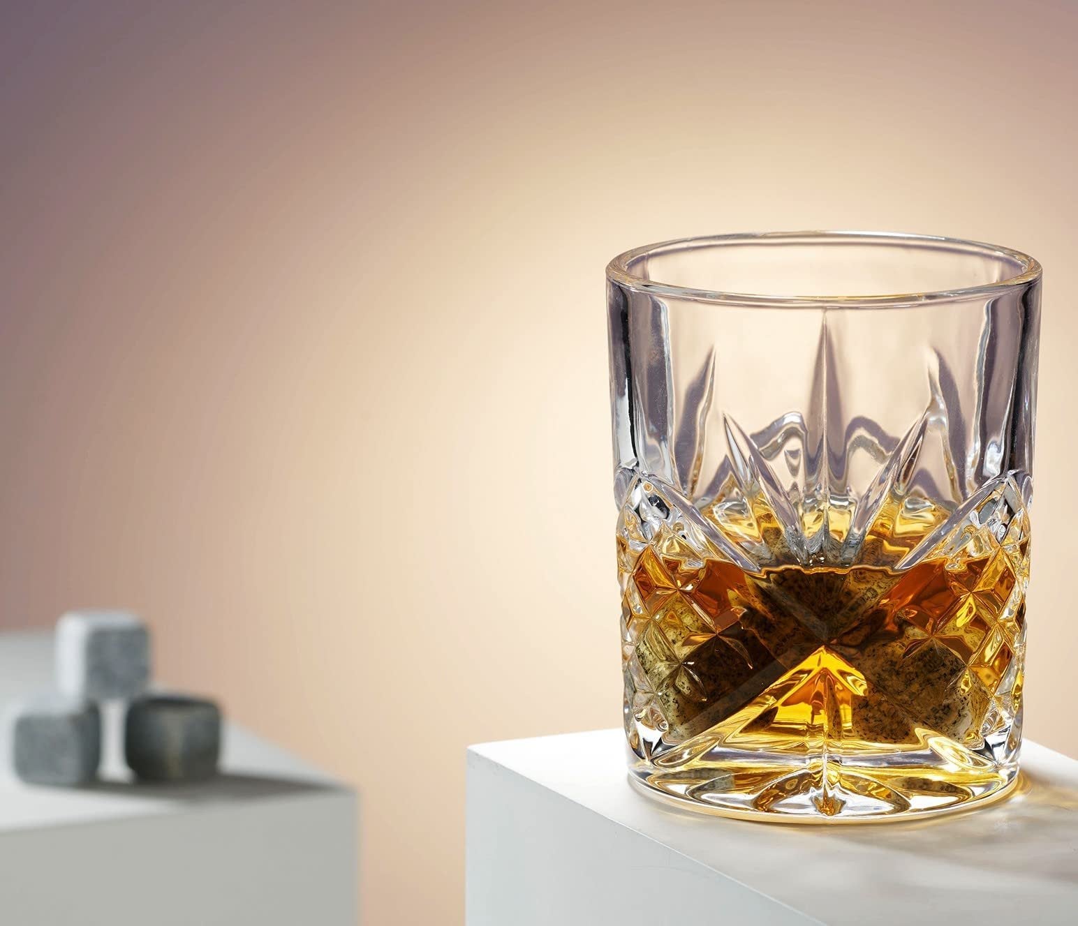 Godinger Whiskey Glass and Whiskey Stones, Gift Set Includes Old Fashioned Whiskey Glasses, 6 Whiskey Rocks Chilling Stones and Storage Pouch, Gifts for Men