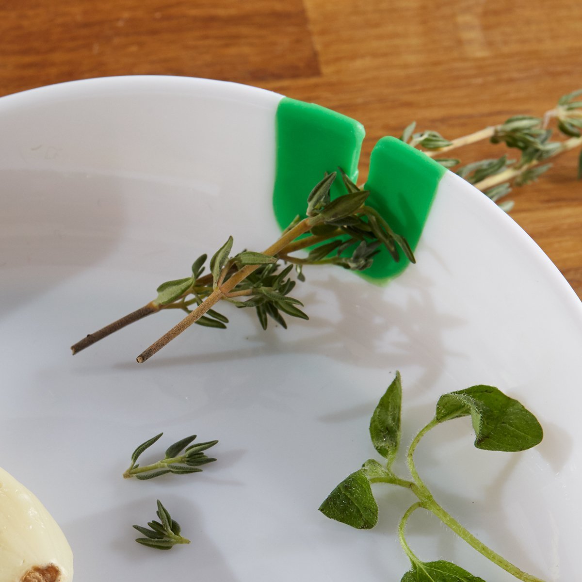 Casabella Garlic Prep 'n Serve Bowl, Green/White