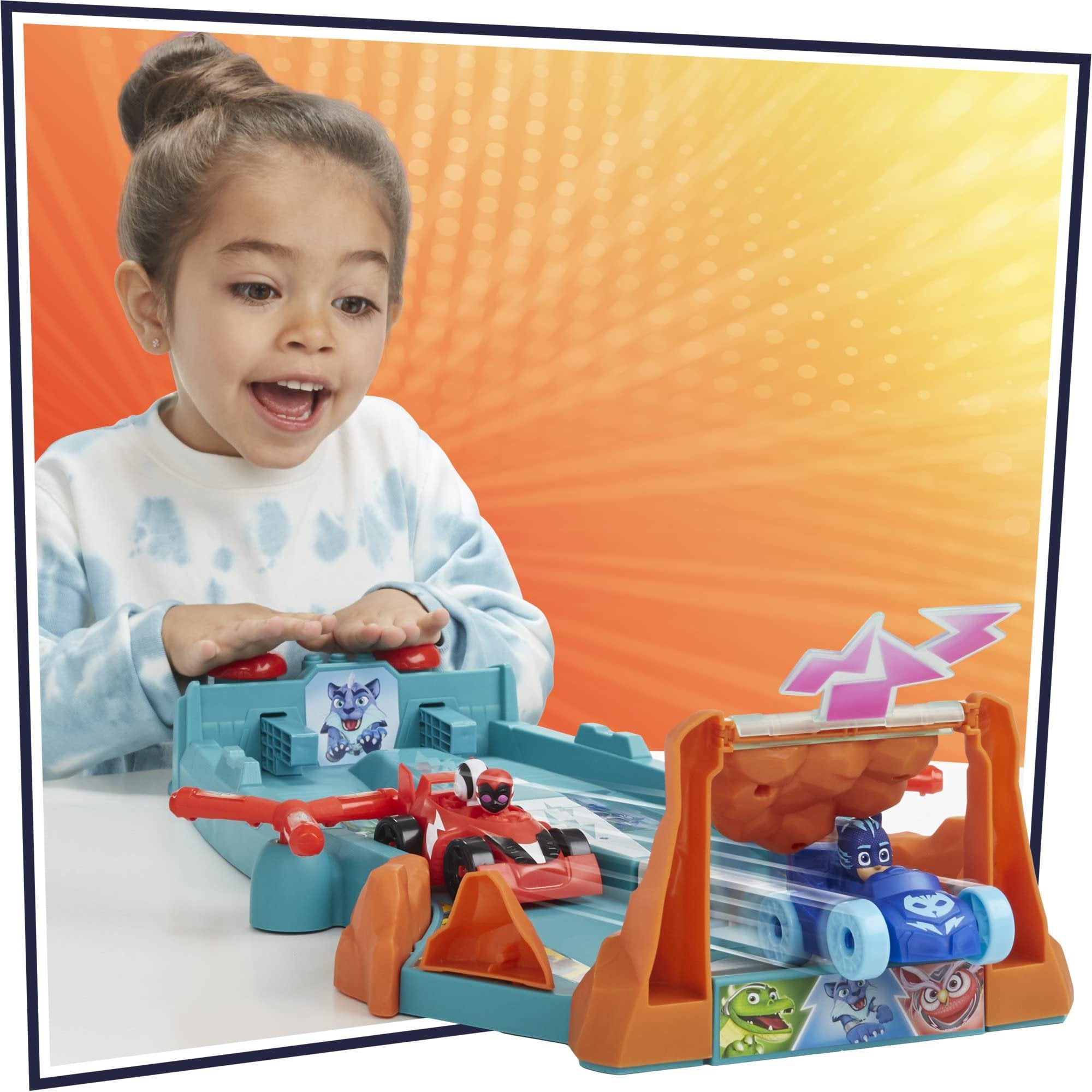 PJ Masks Animal Power Smash and Zoom Racetrack Preschool Toy, Zoomzania Raceway Vehicle Playset with 4 Cars for Kids Ages 3 and Up