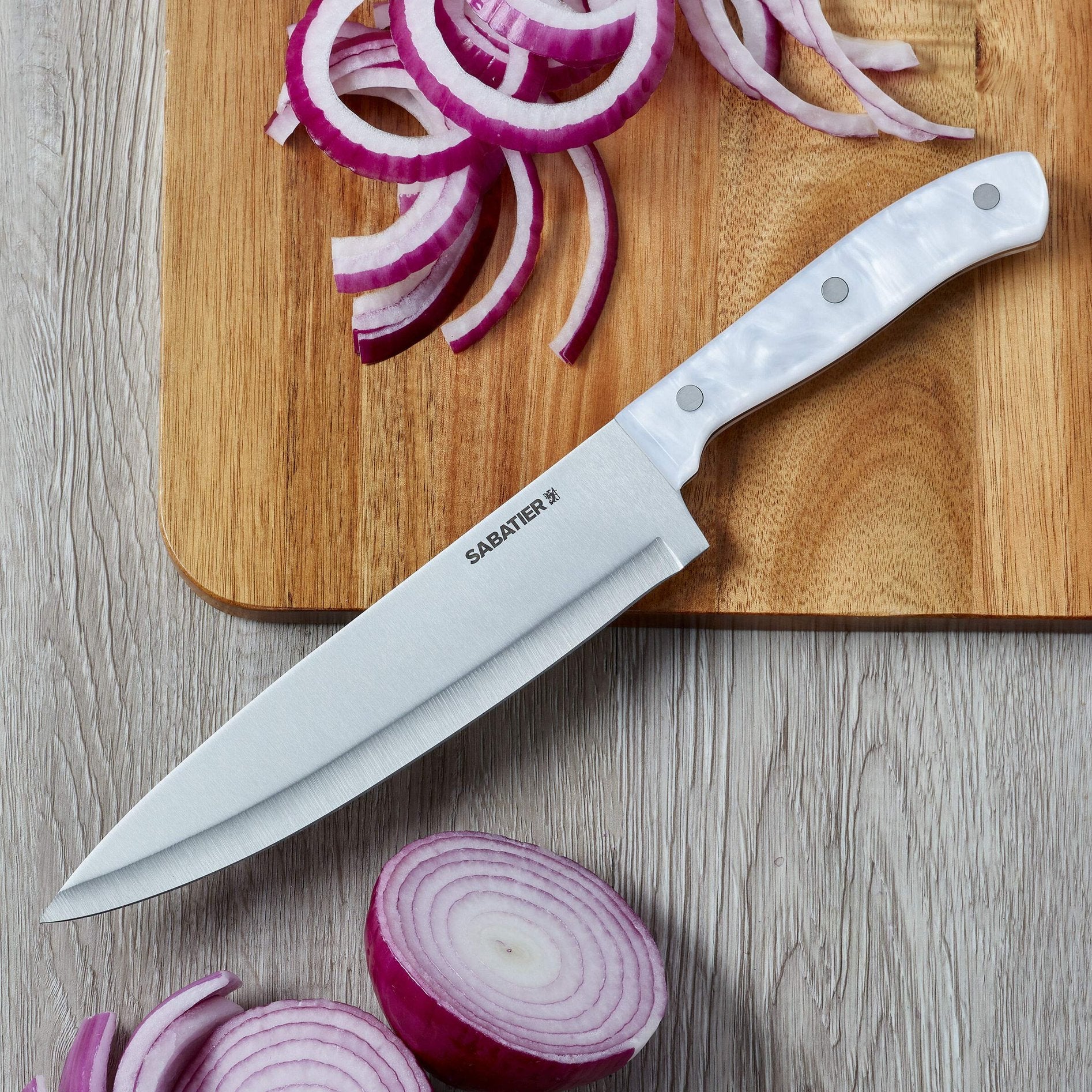 Sabatier Triple Riveted Chef Knife, 8-Inch, High-Carbon Stainless Steel, Razor-Sharp Kitchen Knife to Cut Fruit, Vegetables and more, White