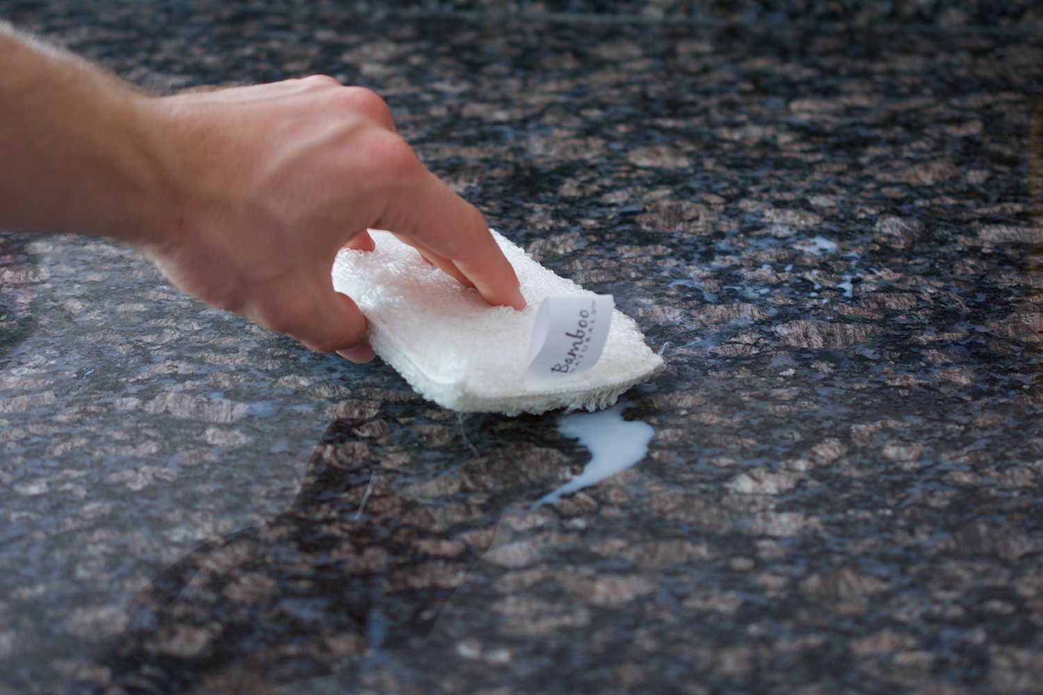 Bamboo Naturals Kitchen Sponges, Non-Abrasive Dish and Pan Scrubbers, Super Absorbent, Eco-Friendly and Long-Lasting, Great for Cleaning Stovetops and Counters, 3 Pack