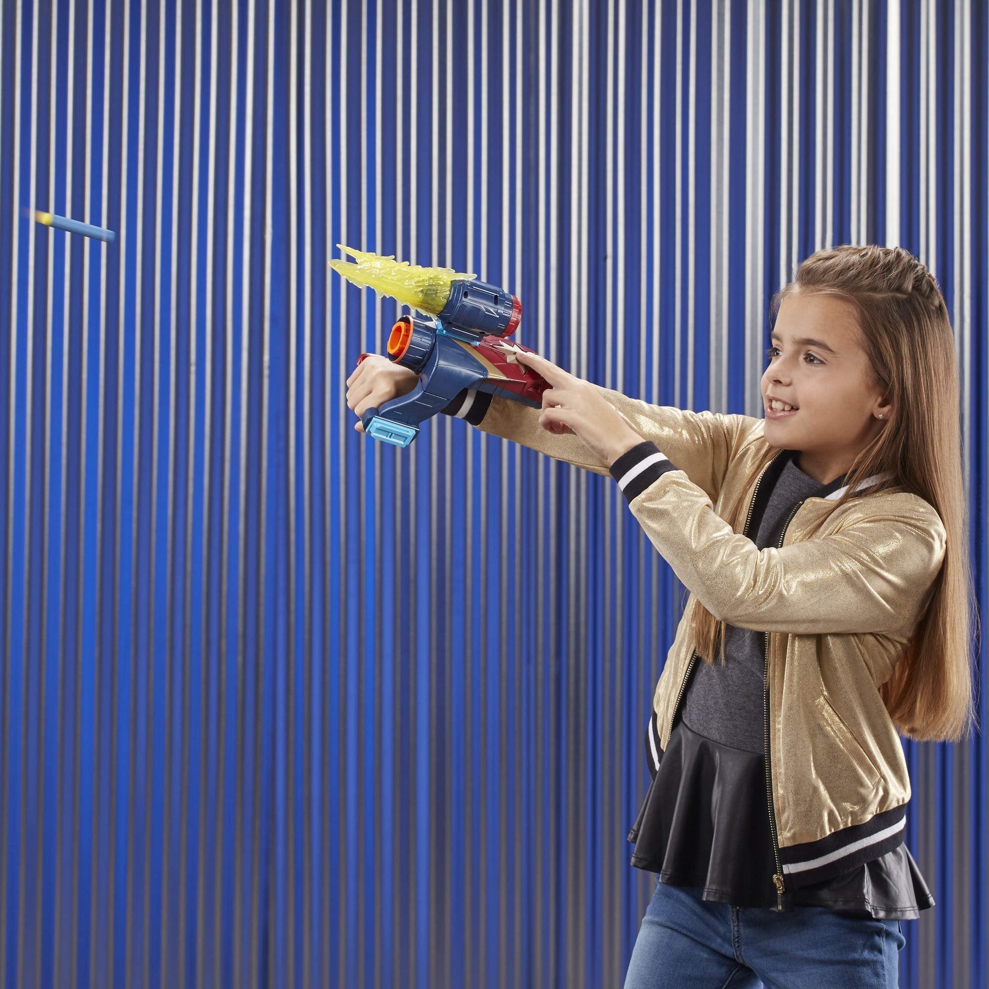 Avengers: Endgame Nerf Captain Marvel Assembler Gear