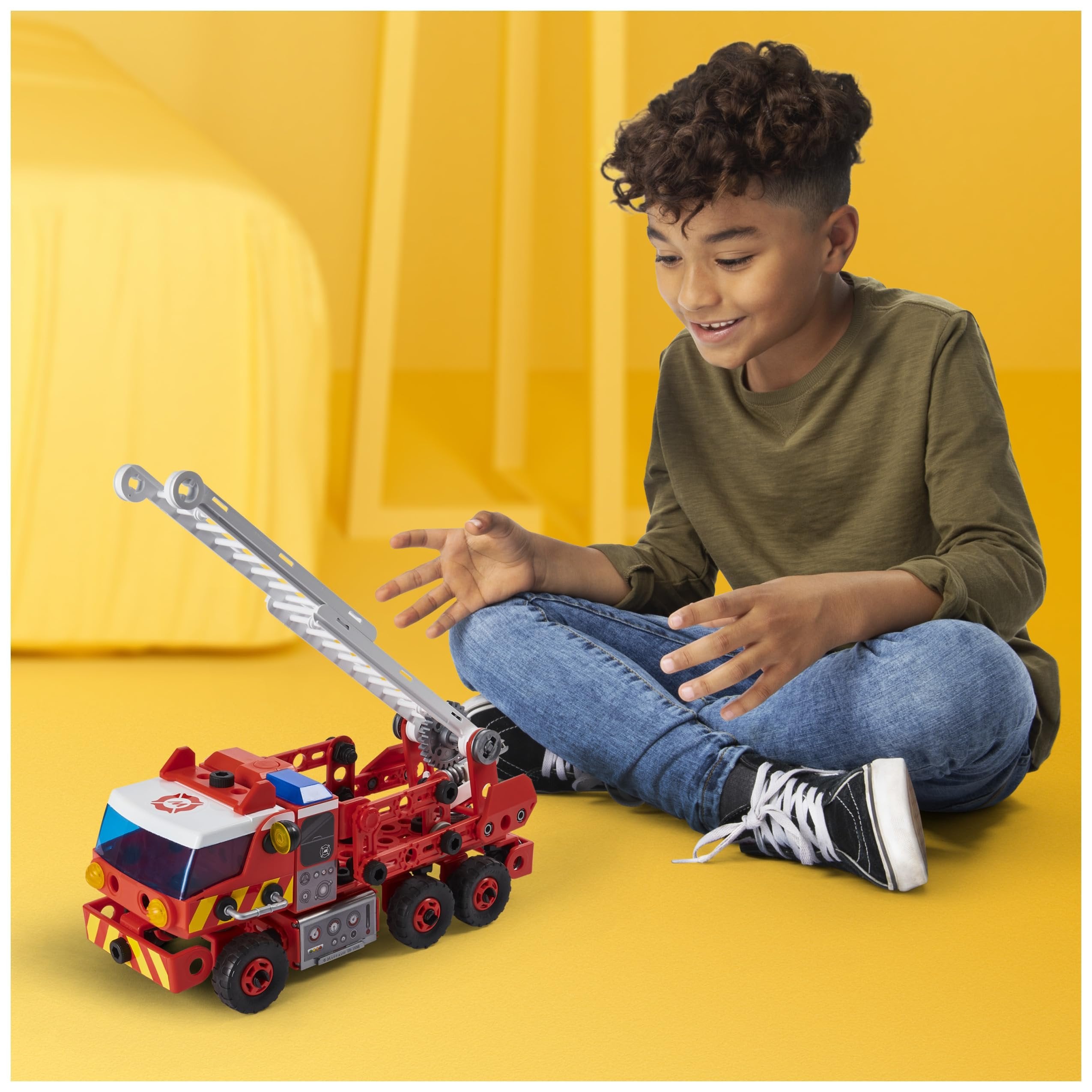 Meccano Fire Truck Toy Model Car Kit (152 pcs): Battery-Powered Siren Sound, Lights & Swiveling Ladder (Ages 5+) STEAM Vehicle Building Set with 2 Kid Construction Tools, 150 Snap-in Parts & Stickers