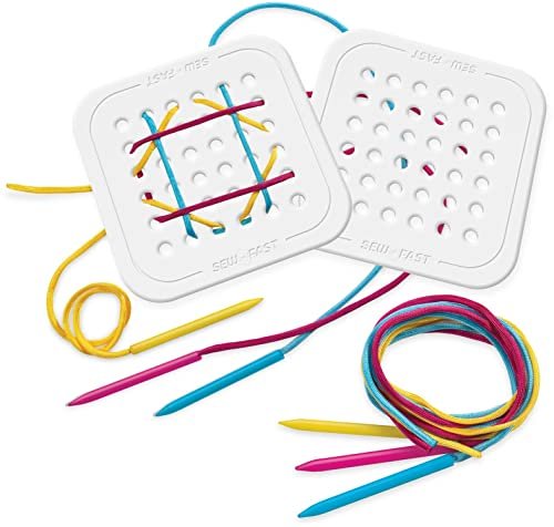 Fat Brain Toys Sew Fast - Fast-Paced Match-The-Picture Brainteaser Game, Ages 8+