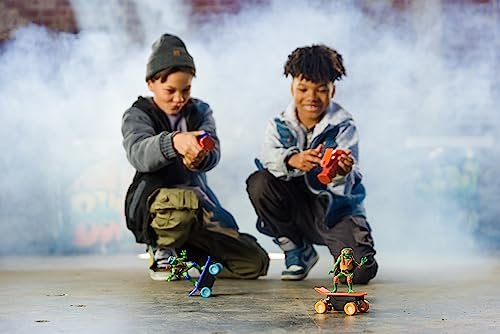 Teenage Mutant Ninja Turtles Michelangelo Half Pipe RC Vehicle Movie Edition Ages 5+ - Skate + Performs Tricks - 2.4GHz RC Controller
