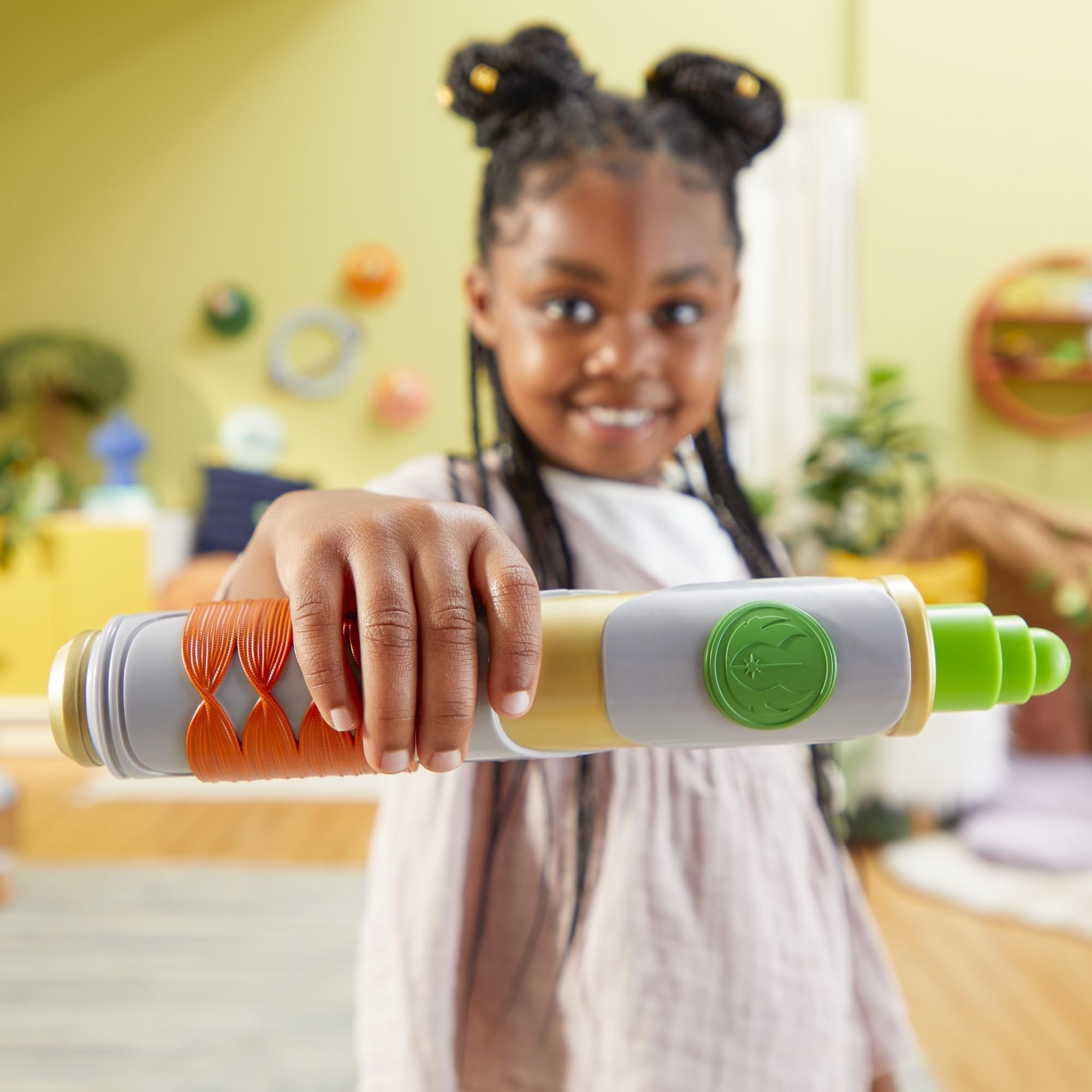 Star Wars: Young Jedi Adventures Kai Brightstar Green Extendable Lightsaber, Toys, Preschool Toys for 3 Year Old Boys & Girls