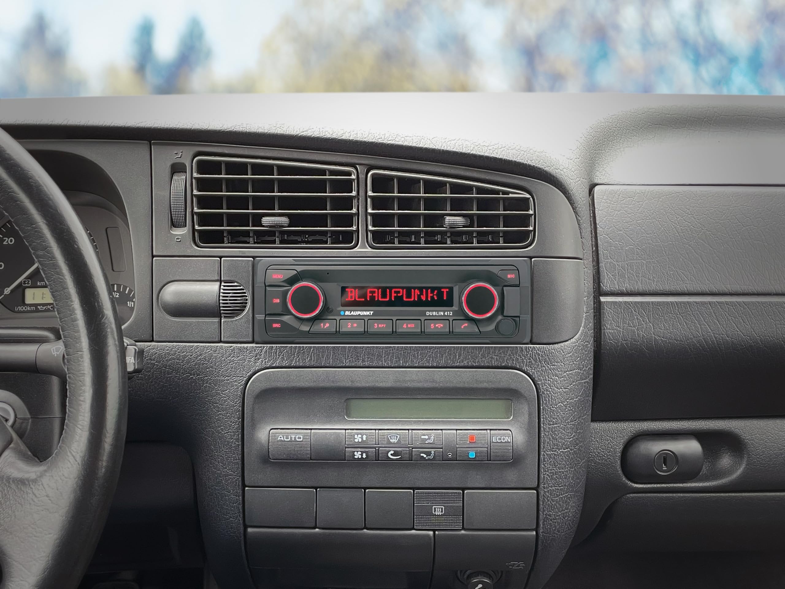 Blaupunkt DUBLIN412 Single DIN Car Stereo, AM FM Radio, BT Dual USB Digital Media Receiver, FLAC MP3 Player, Hands Free Calling, 50W x4 Power, Dual Subwoofer RCA Output, Voice Assistant, 12V