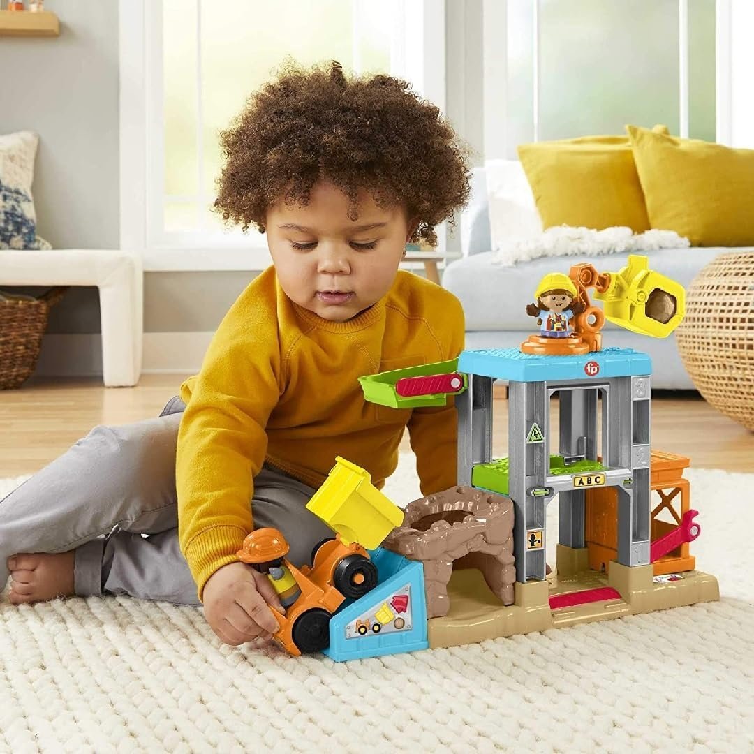 Fisher-Price Little People Toddler Learning Toy Load Up ‘N Learn Construction Site Playset with Dump Truck for Ages 18+ Months