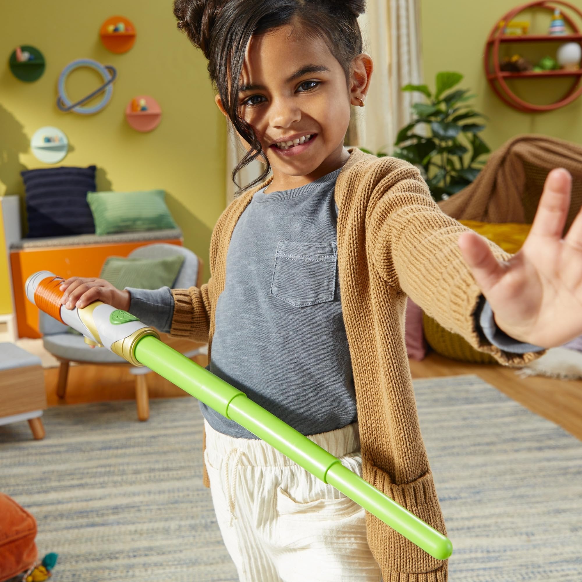 Star Wars: Young Jedi Adventures Kai Brightstar Green Extendable Lightsaber, Toys, Preschool Toys for 3 Year Old Boys & Girls