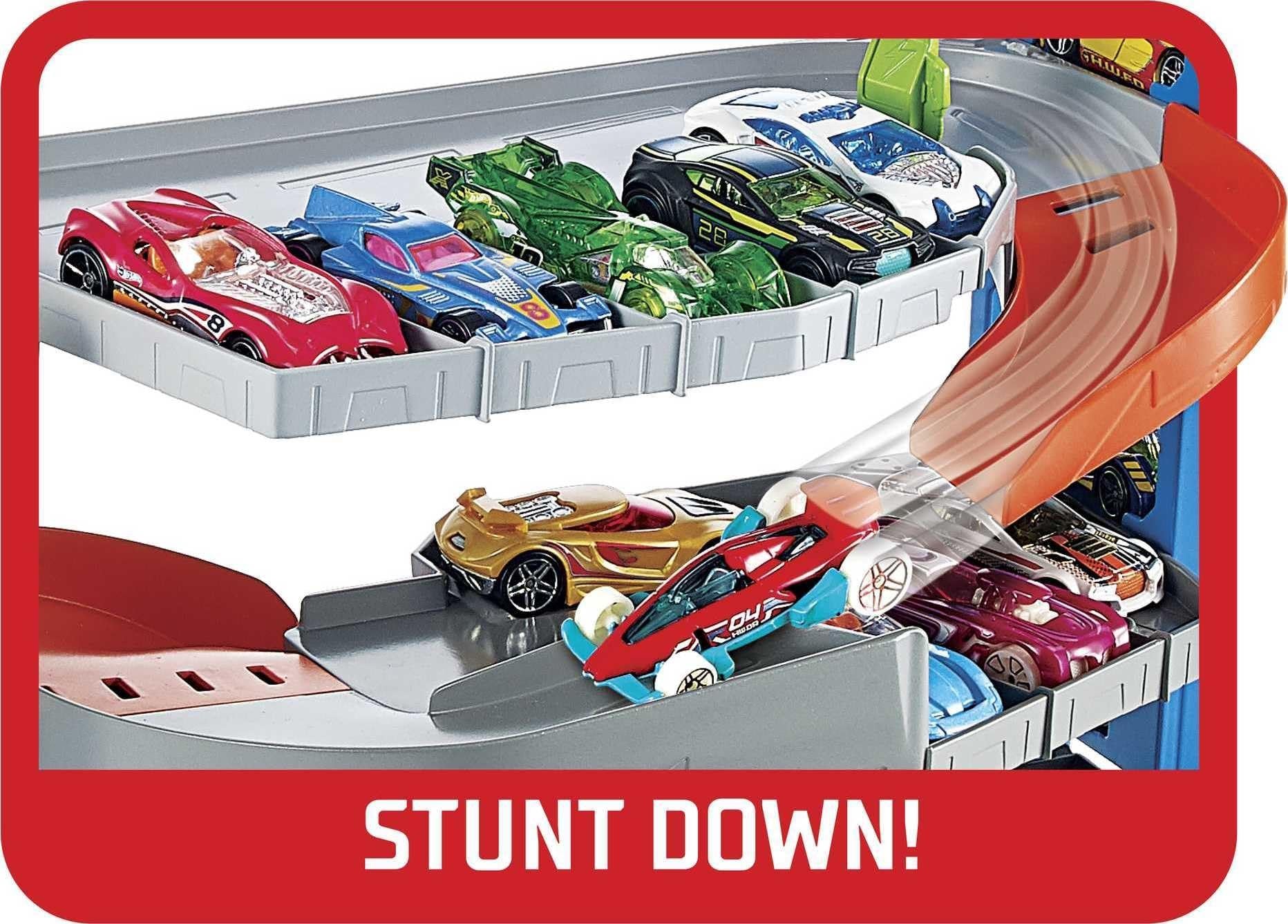 Hot Wheels City Stunt Garage Play Set Gift Idea for Ages 3 to 8 Years Elevator to Upper Levels Connects to Other Sets