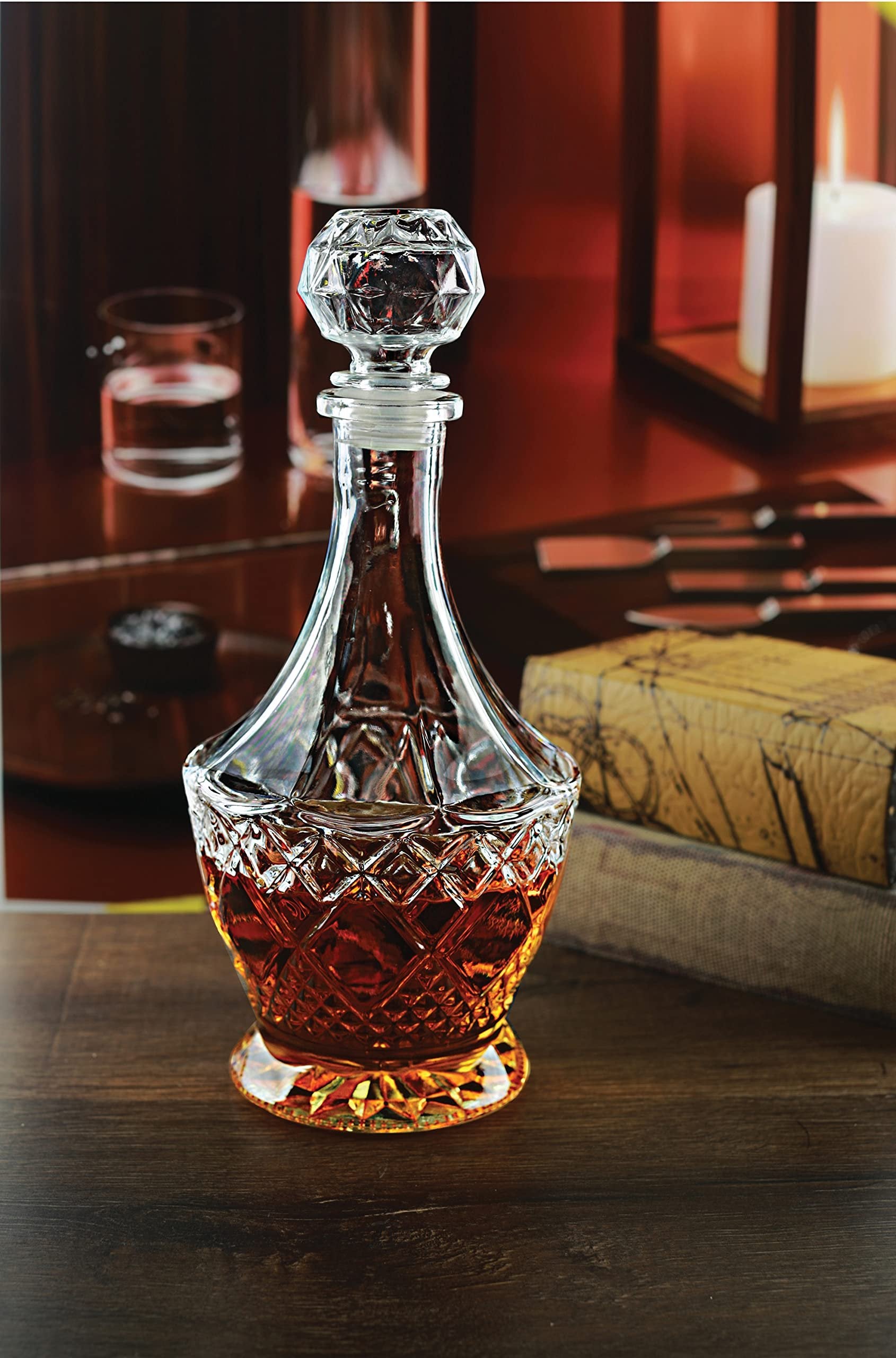 Circleware Victoria Elegant Liquor Scotch Brandy Bourbon Wine Whiskey Decanter, Best Gift Drink Beverage Dispenser Pitcher Carafe with Round Glass Stopper, 35 Ounces. Clear