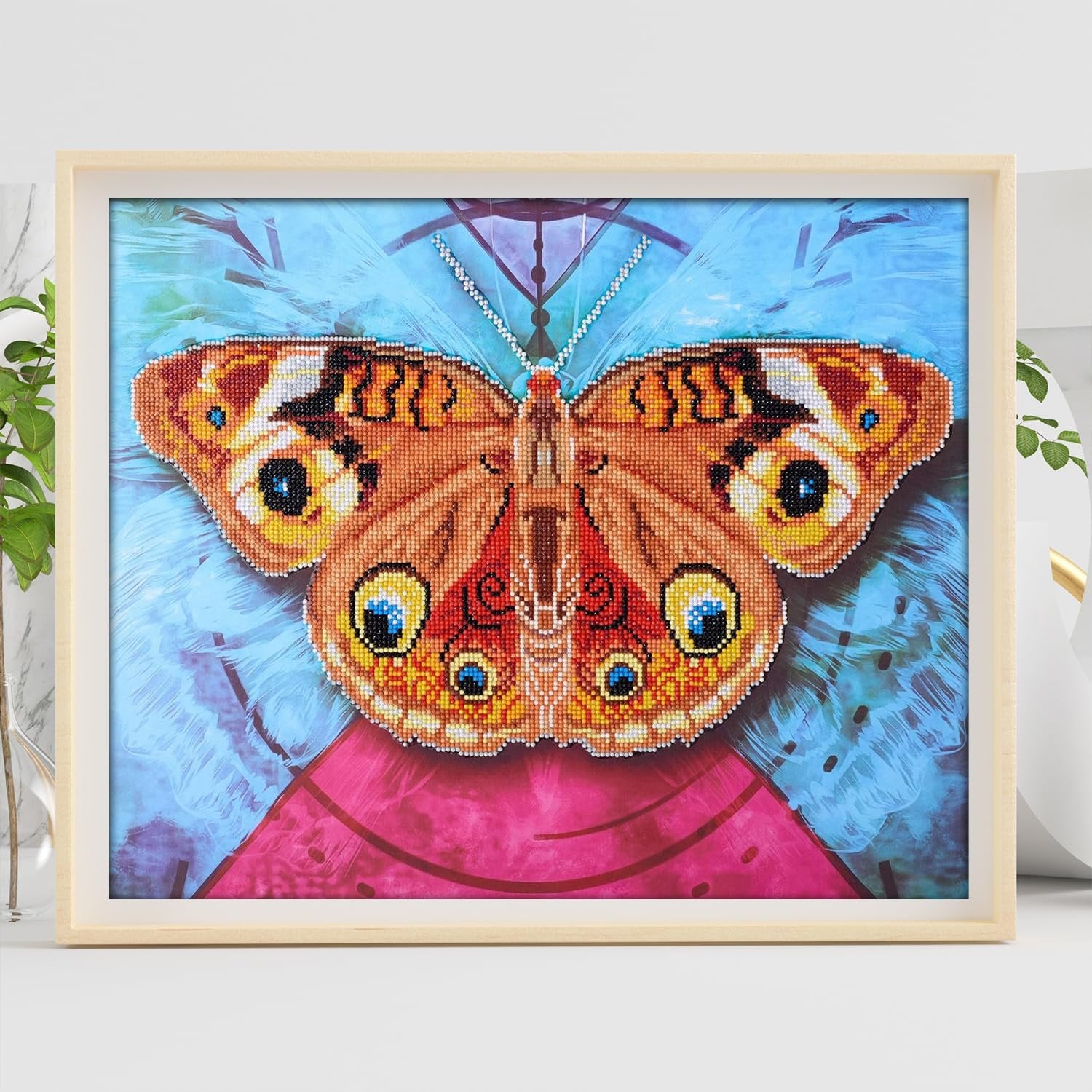 Leisure Arts Moth DIAMND Art KIT 16X20