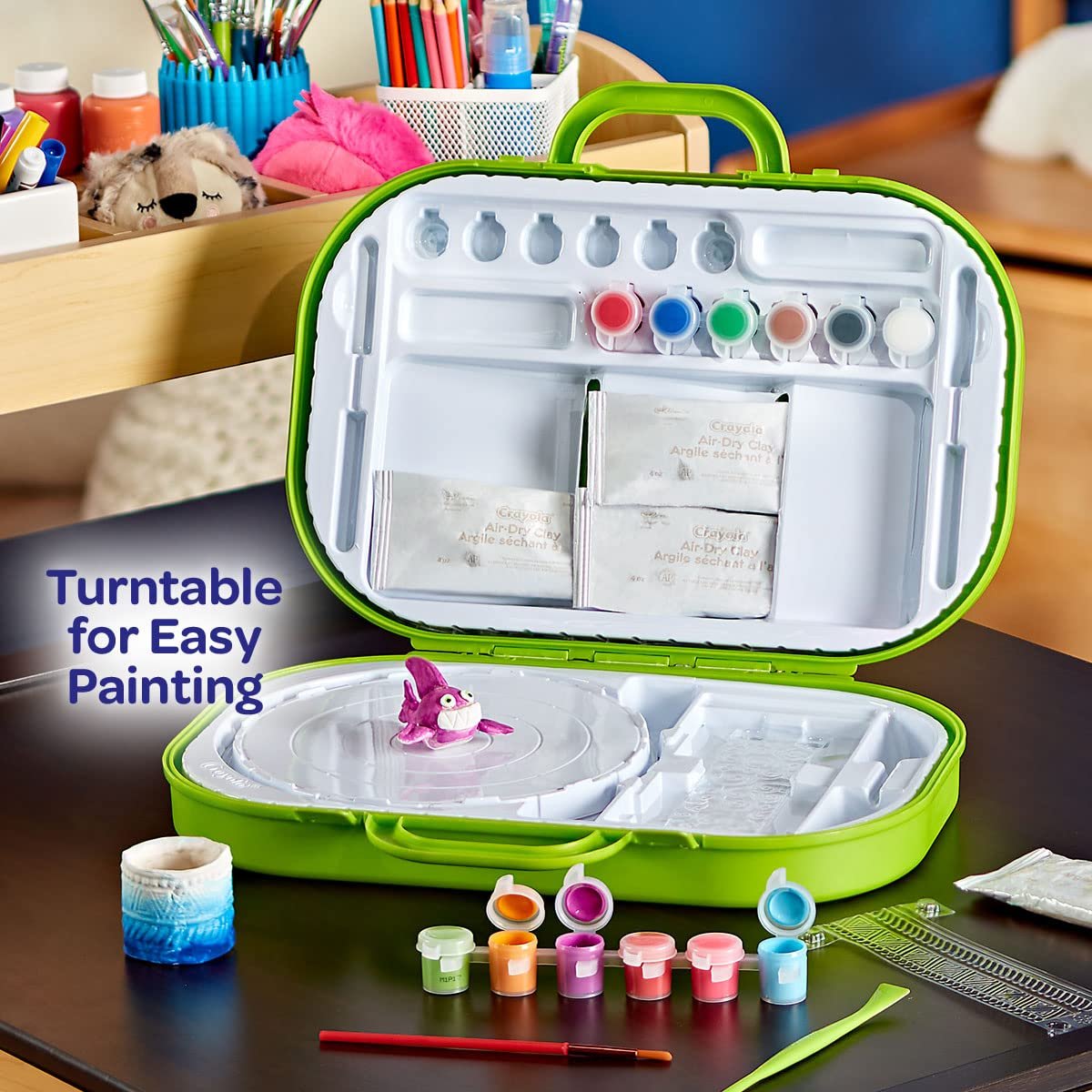 Crayola Clay Sculpting Station, Kids Clay, Sculpting Material, Craft kit, Art Set for Kids, Gift for Boys & Girls, Ages 6+