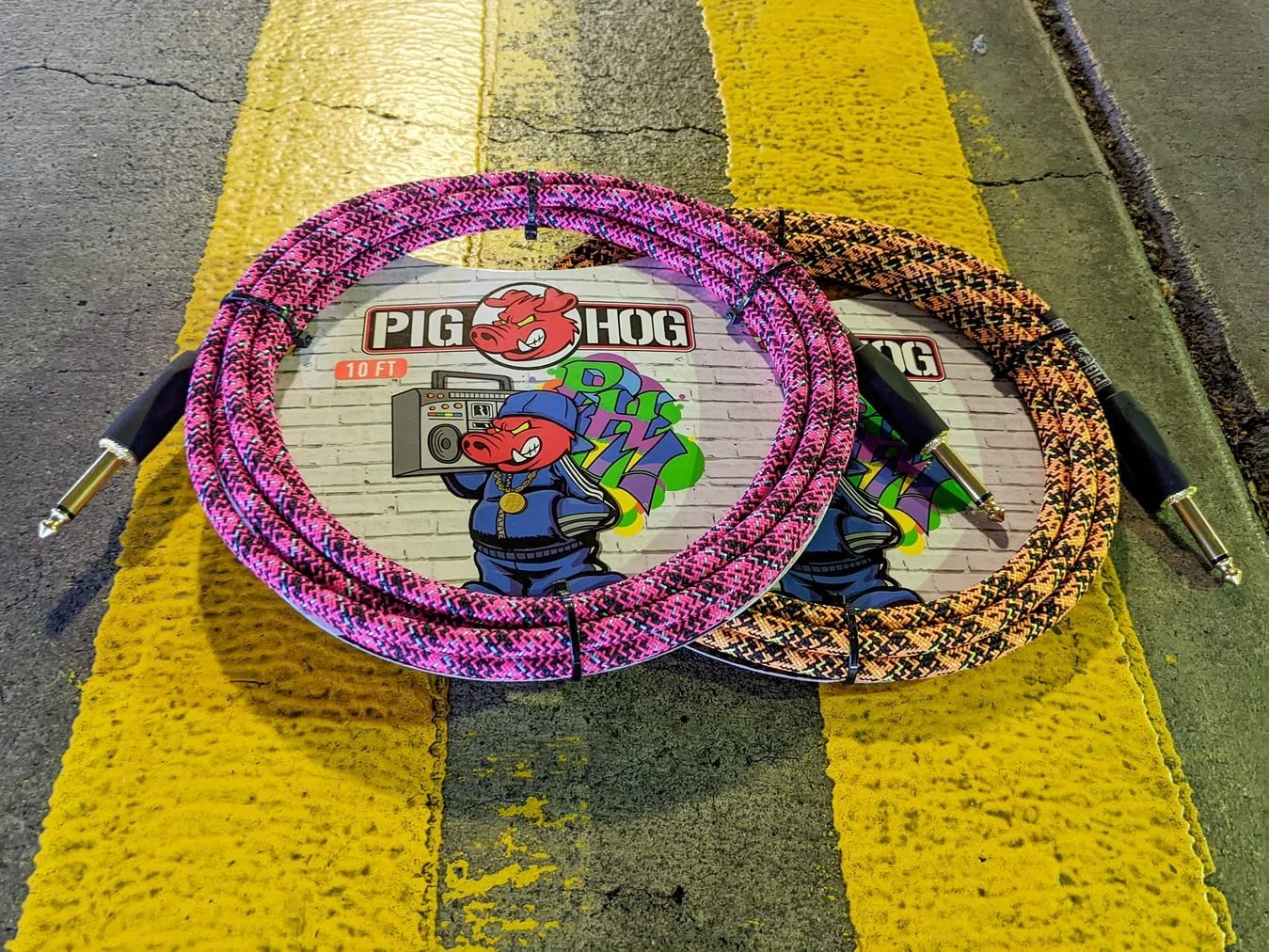 Pig Hog PCH10GPK Pink Graffiti High Performance Instrument Cable 10-Feet Unique Woven Outer Covering Gold Plated 1/4" Straight Connectors