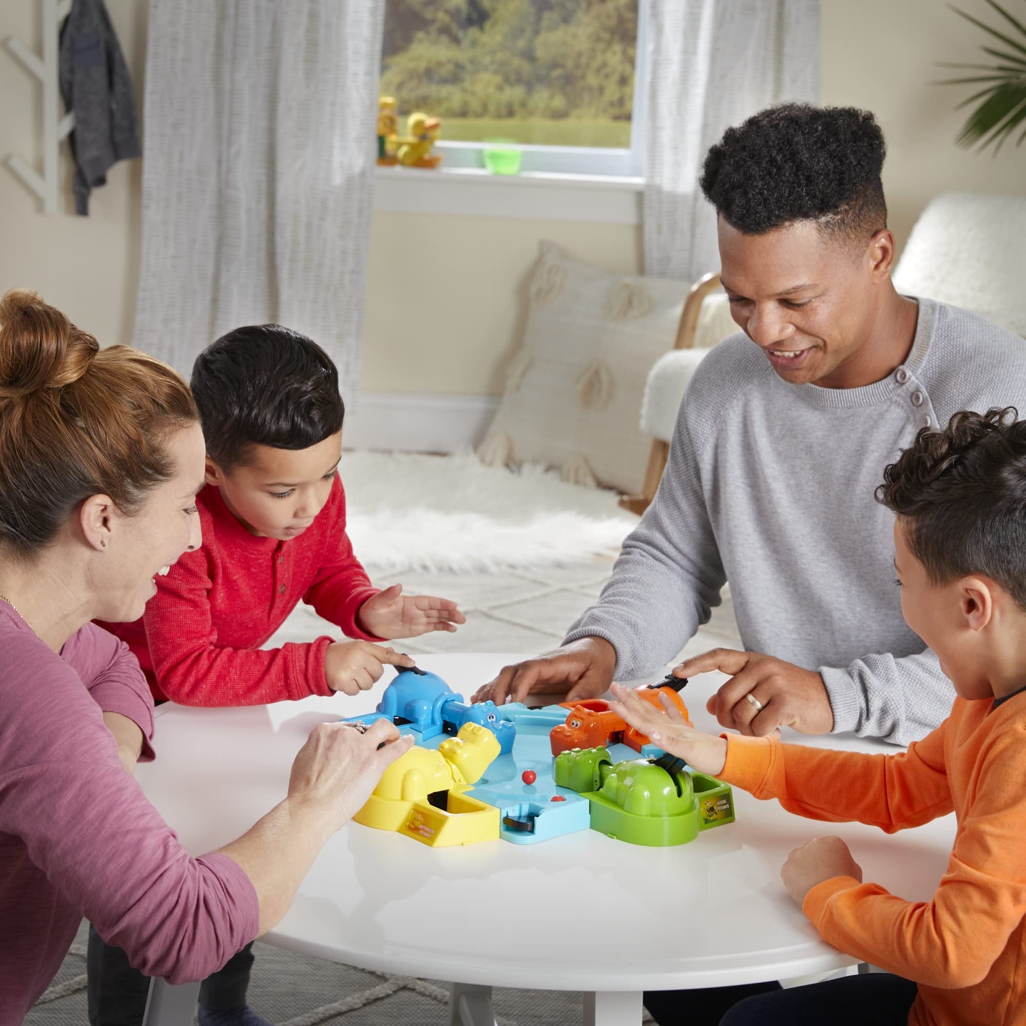 Hungry Hungry Hippos Kids Board Game, Preschool Games for 2-4 Players, Easy to Play Kids Games, Family Board Games for Kids, Kids Gifts, Ages 4 and Up