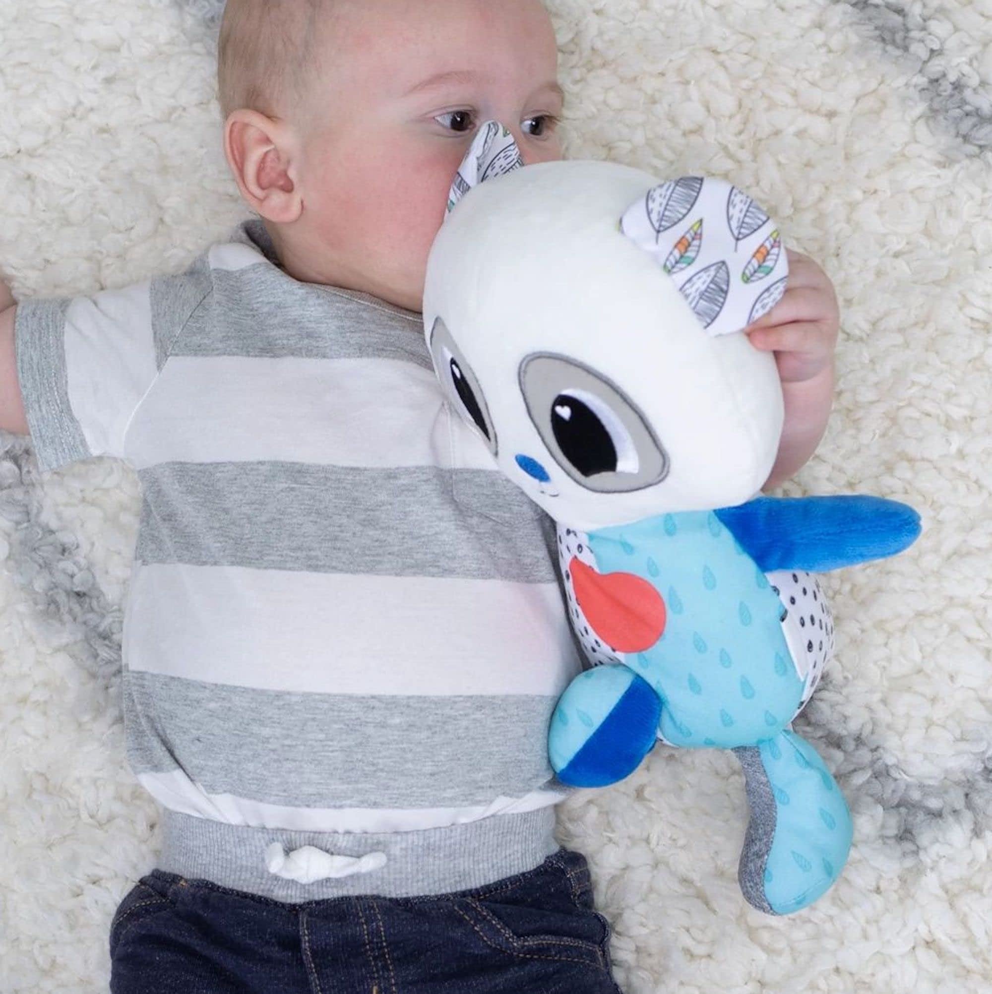 Lamaze Soothing Heart Panda Plush Lullaby Stuffed Animal - Vibrating Baby Soother Includes Calming Glowing Heartbeat and 3 Lullabies - Baby Light Up Toys and Musical Toys - Ages 9 Months and Up