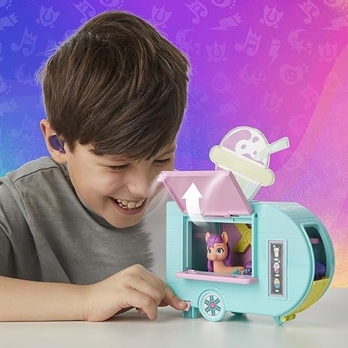 My Little Pony Playset Sunny Starscout Smoothie Truck Set, Hoof to Heart Pony Doll, Toys for Girls and Boys 5 Years Old+