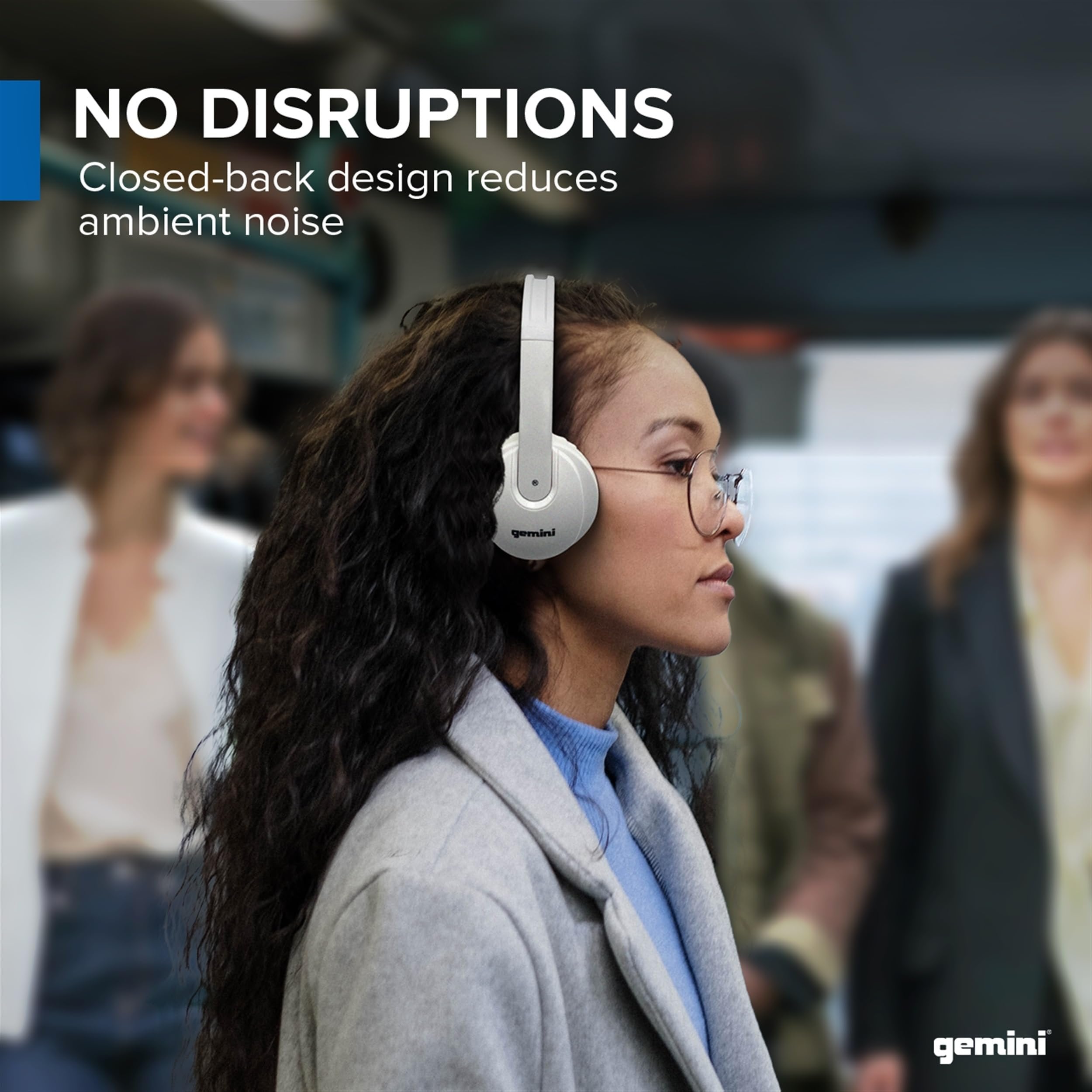 Gemini Sound DJX-200 White Professional DJ Headphones - Over-Ear Monitor with 40mm Drivers, Ultra-Comfort Ear Cups, Noise Isolation, Lightweight Design for DJing, Gaming, Podcasting, Music Production