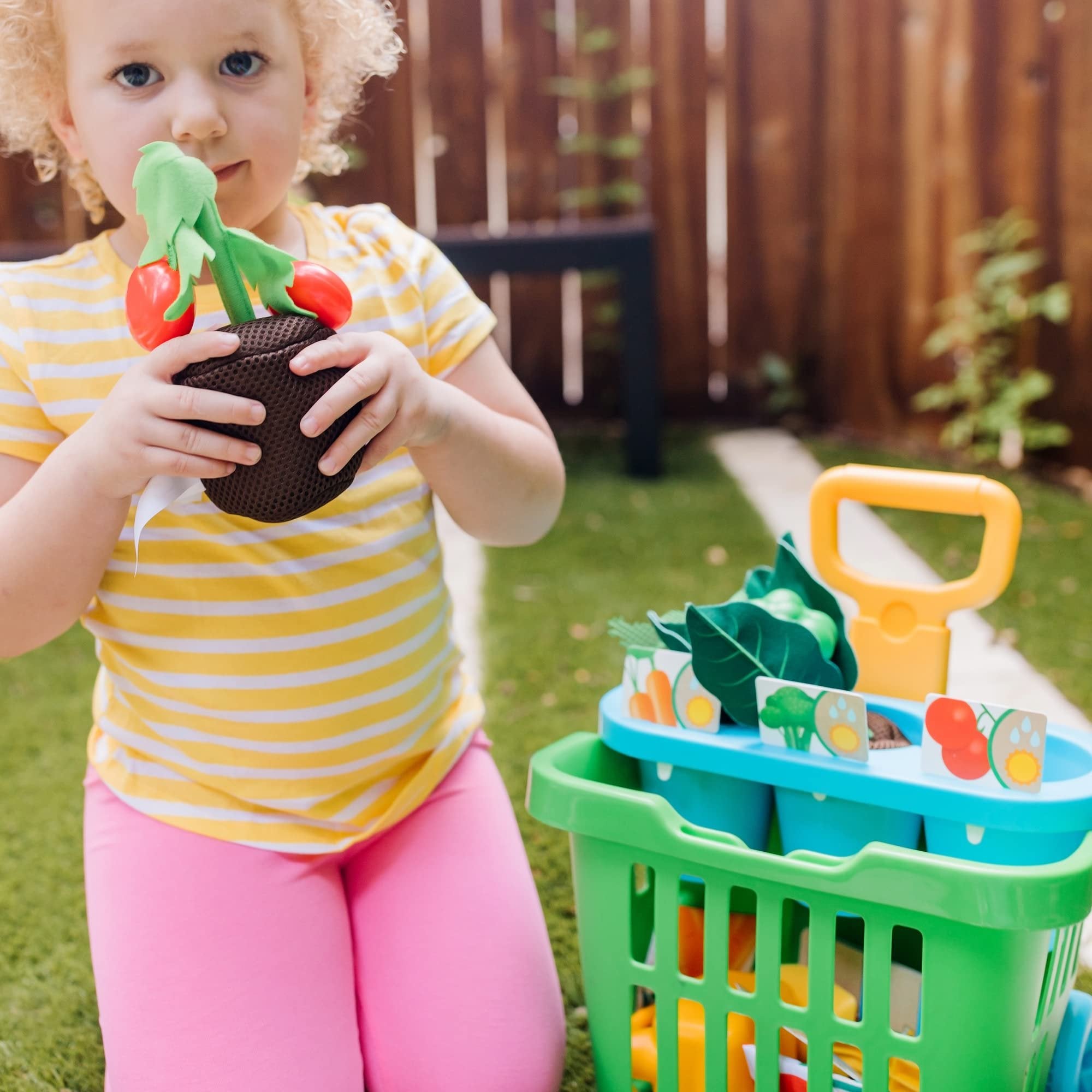 Let's Explore Vegetable Gardening Play Set