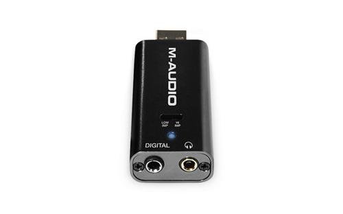 M-Audio, 1 Acoustic Guitar Effect Pedal, 16-bit / 48kHz (Micro DAC)
