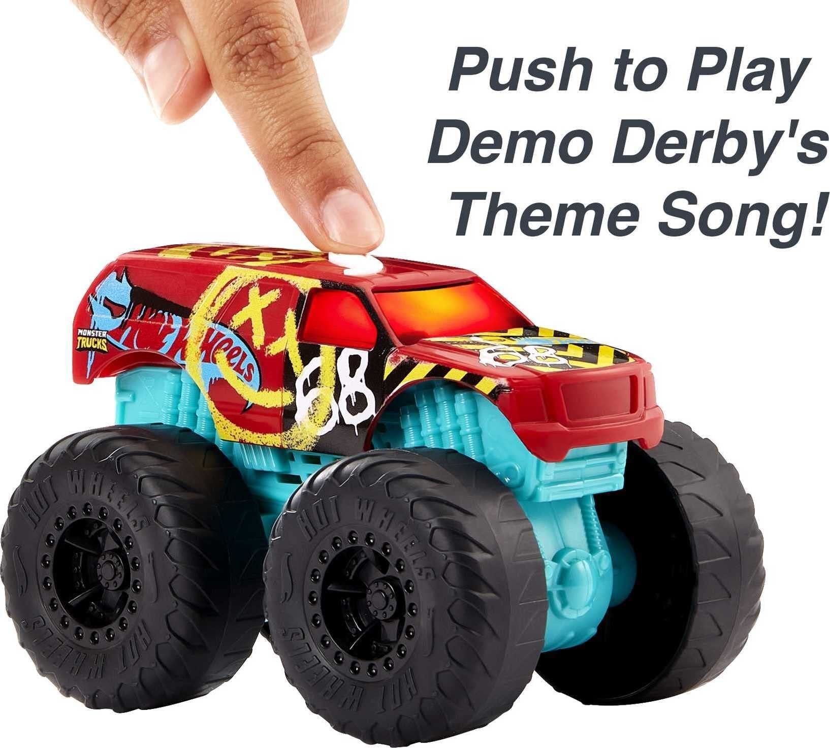 Hot Wheels Monster Trucks Roarin’ Wreckers, 1 1:43 Scale Truck with Lights & Sounds, Plays Truck’s Theme Song, Toy for Kids 3 Years Old & Older
