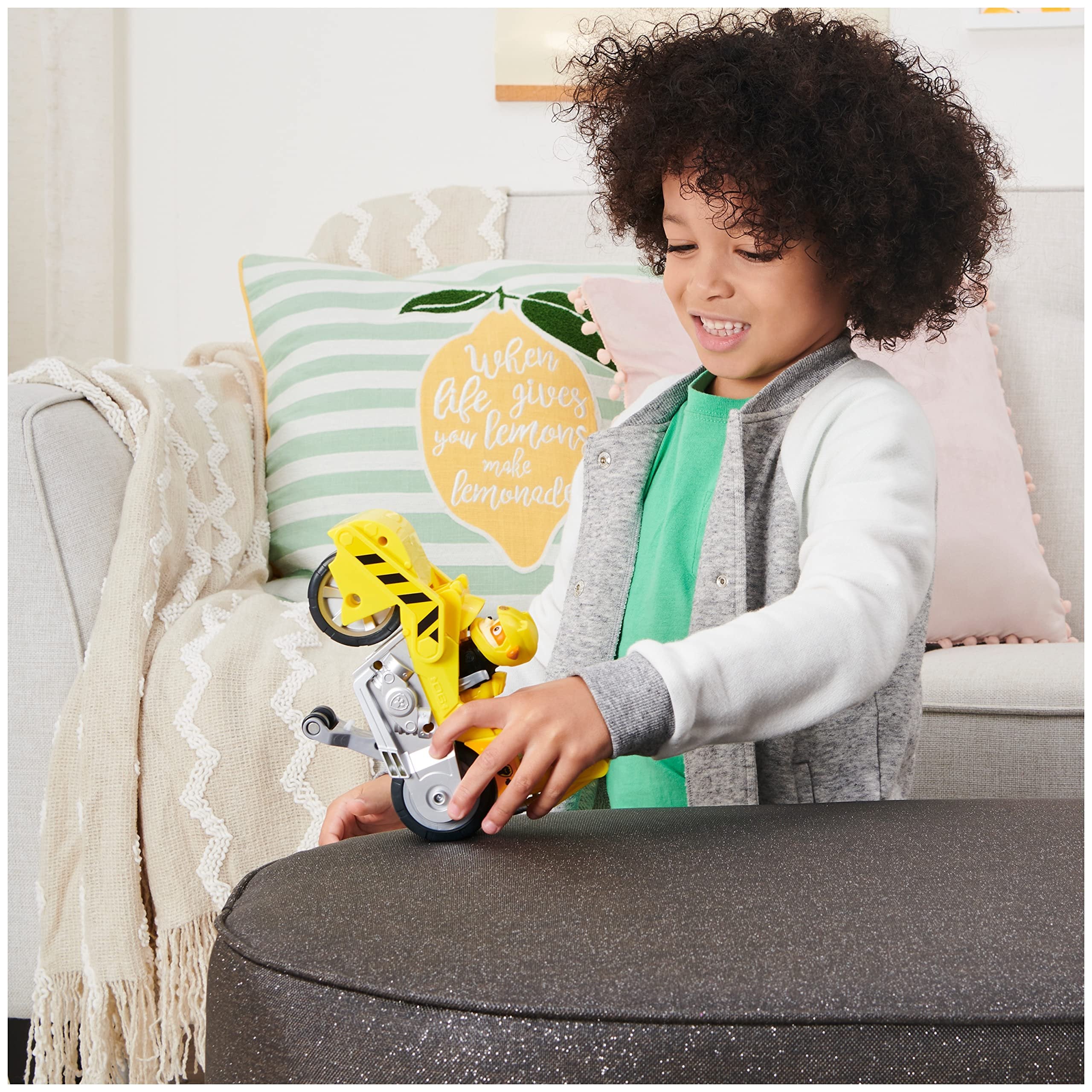 Paw Patrol, Moto Pups Rubble’s Deluxe Pull Back Motorcycle Vehicle with Wheelie Feature and Toy Figure