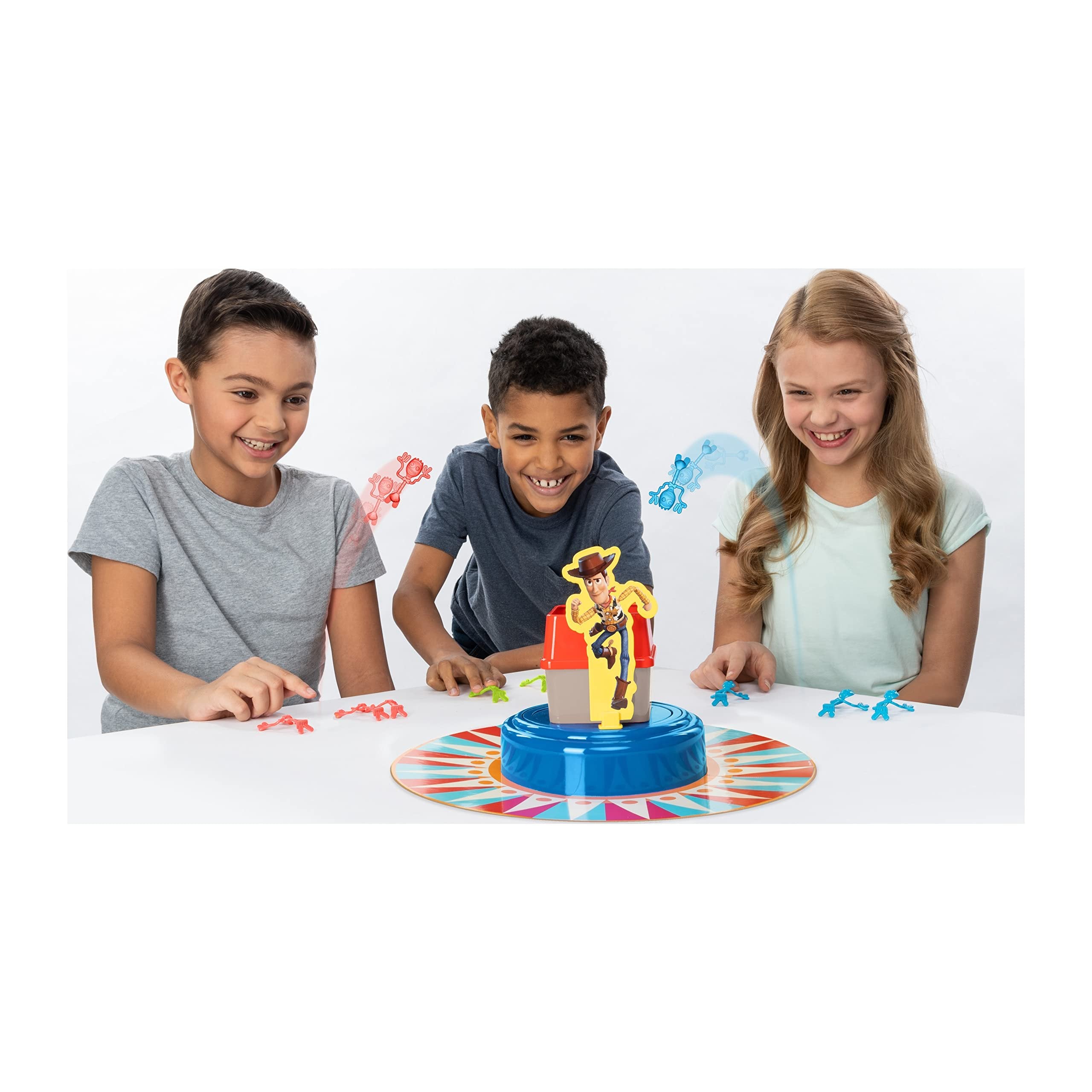 Cardinal Disney Pixar Toy Story 4 Trash Bin Bonanza Game with Woody and Forky