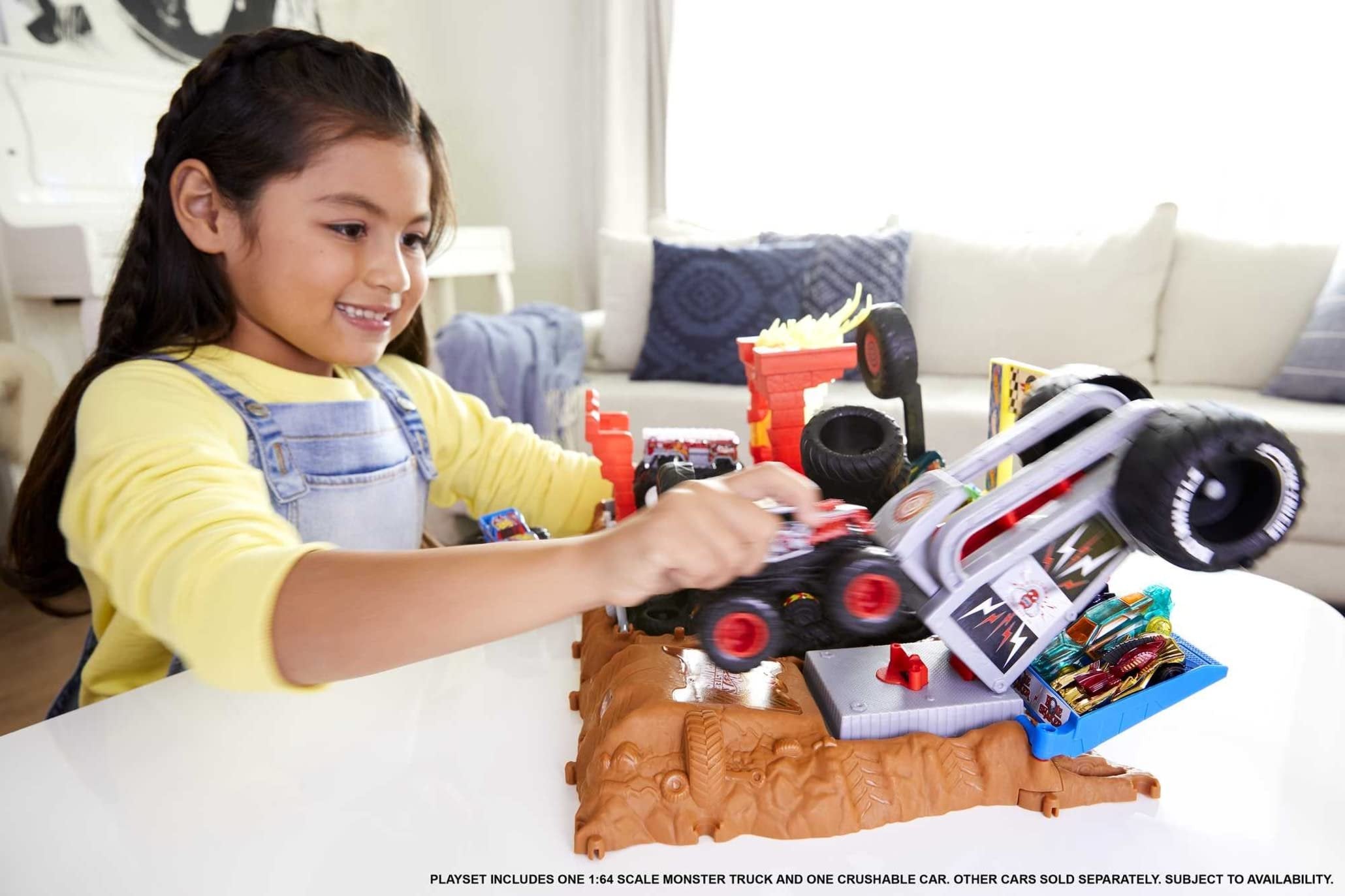 Hot Wheels Monster Trucks Arena Smashers - Bone Shaker Tire Pressure Challenge