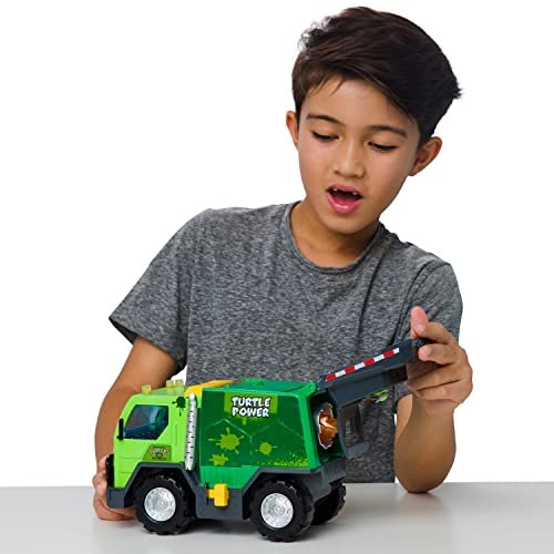 Teenage Mutant Ninja Turtles Toy, Thrash 'N' Battle Garbage Truck with 3 Sewer Cap Launchers, Lights & Sounds, TMNT Mutant Ninja Turtle Vehicle for Kids, Ages 3+