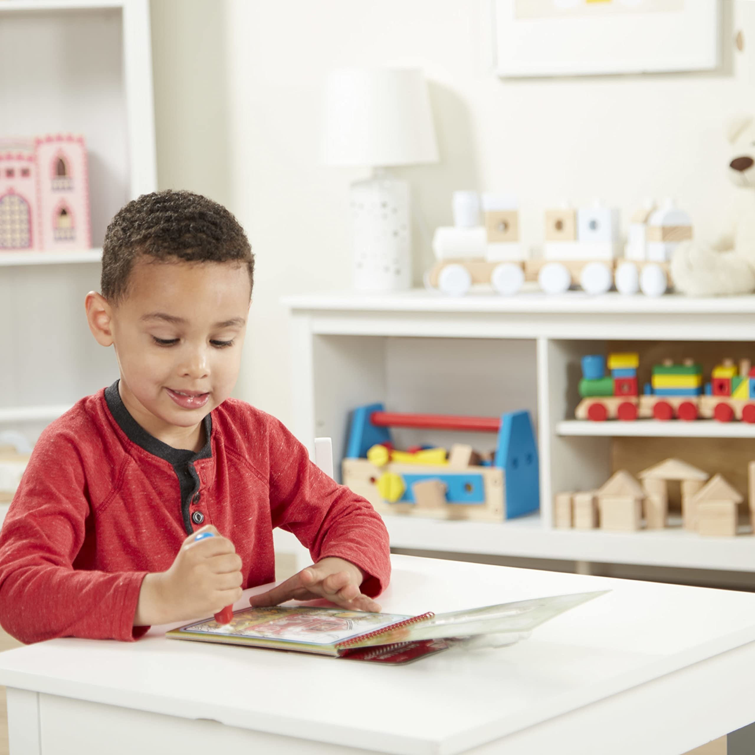 Melissa & Doug Water Wow! Mess Free Coloring Book, Reusable Water-Reveal Activity Pad, On The Farm, Travel Toys, Party Favors, for Toddlers & Kids Ages 3+