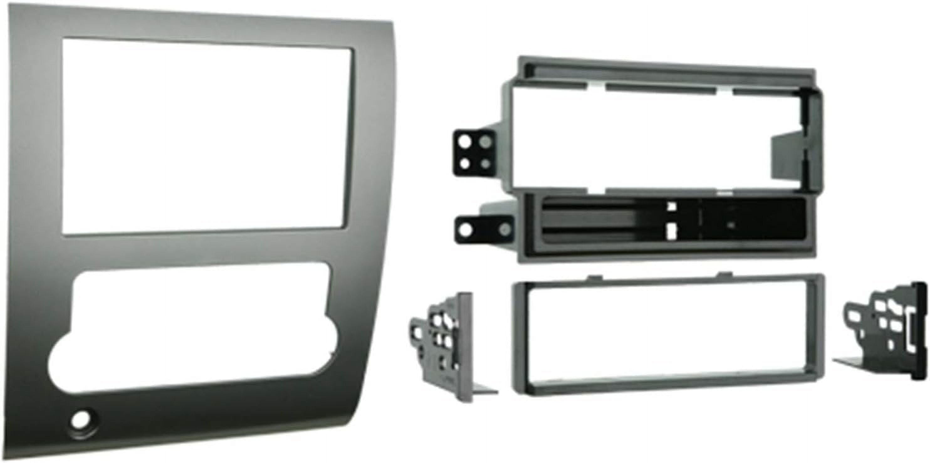LM-IMAGE-82063050-