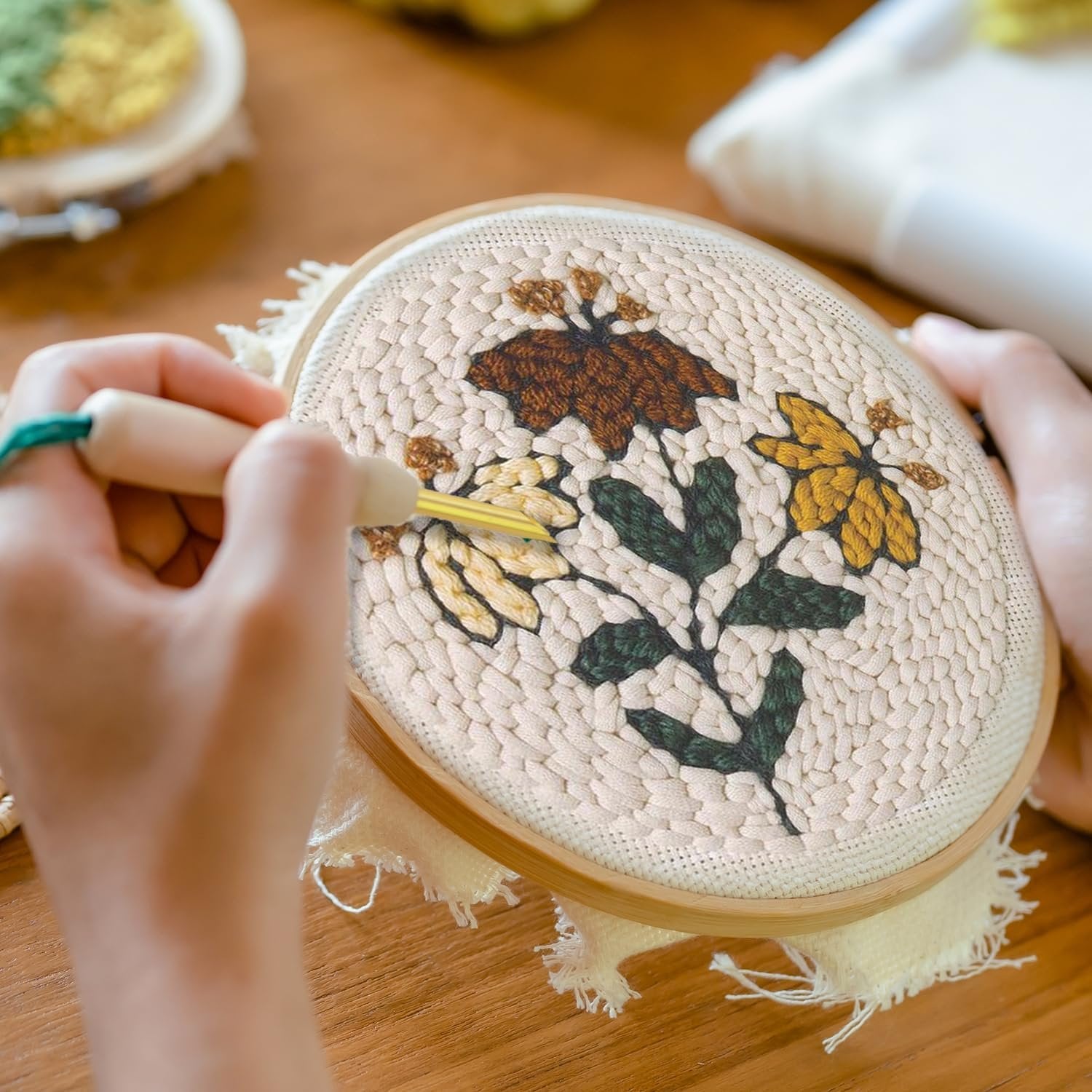 Leisure Arts Mini Maker Punch Needle Kit, Yellow