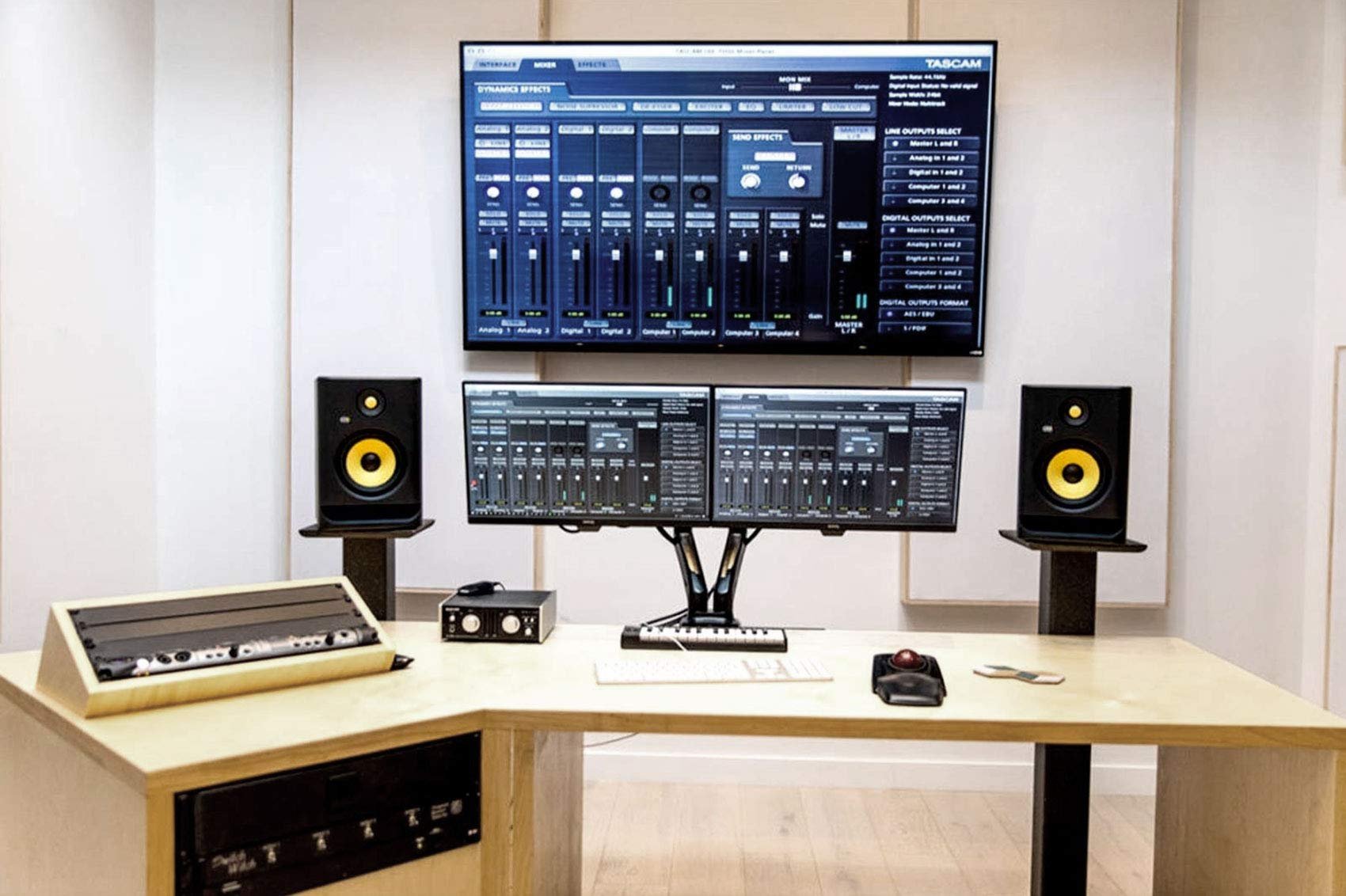 KRK RP5 Rokit 5 G4 Professional Bi-Amp 5" Powered Studio Monitor, White Noise