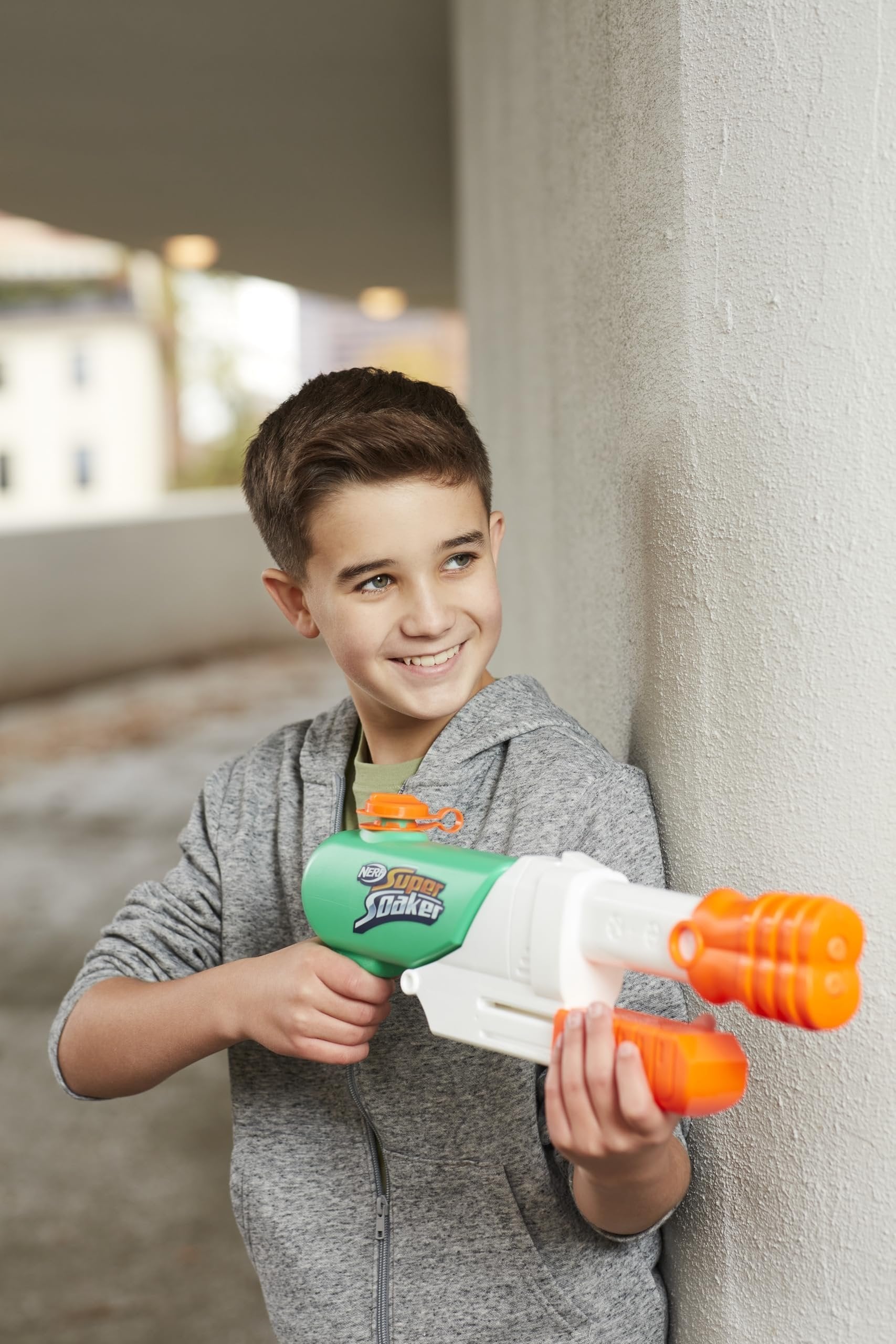 Nerf Super Soaker Hydro Frenzy Water Blaster, Wild 3-in-1 Soaking Fun, Adjustable Nozzle, 2 Water-Launching Tubes, for Kids Teens Adults