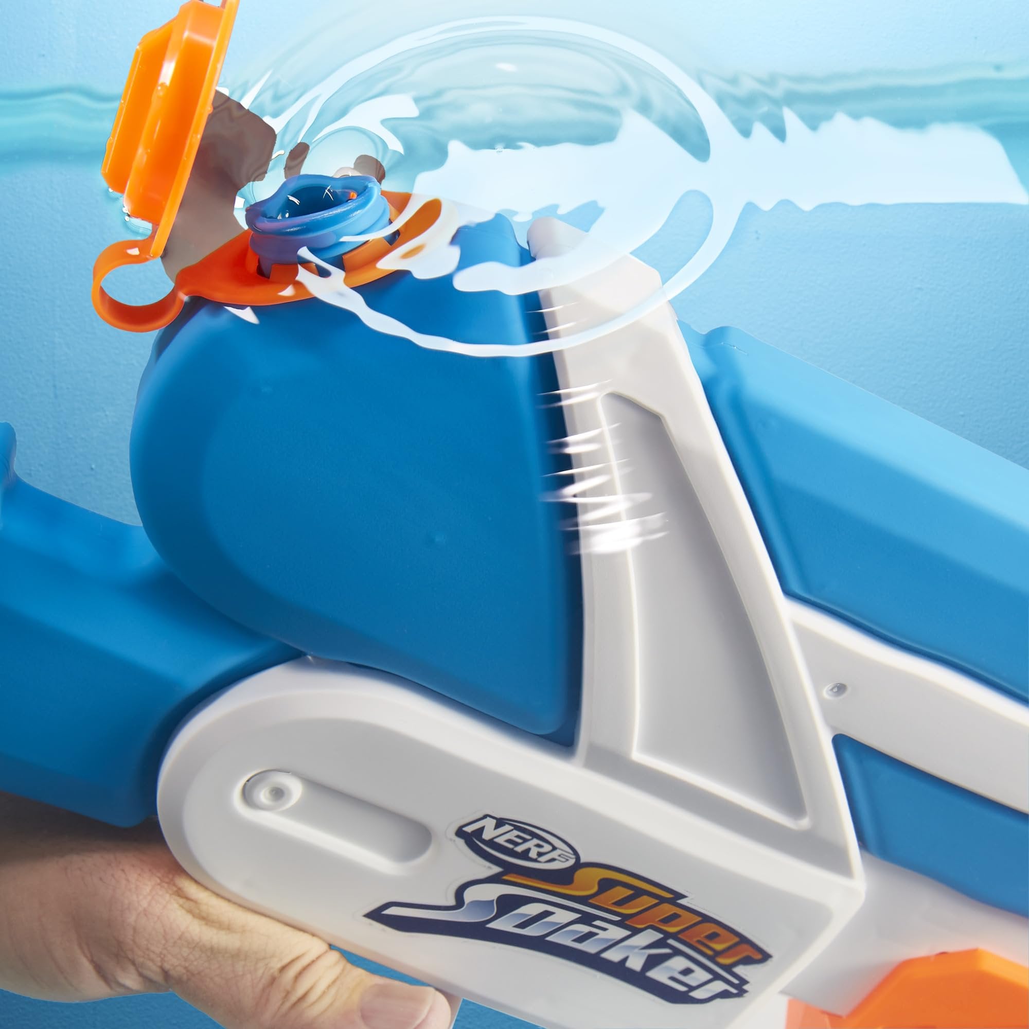 Nerf Super Soaker Twister Water Blaster, 2 Twisting Streams of Water, Pump to Fire, Outdoor Water-Blasting Fun for Kids Teens Adults