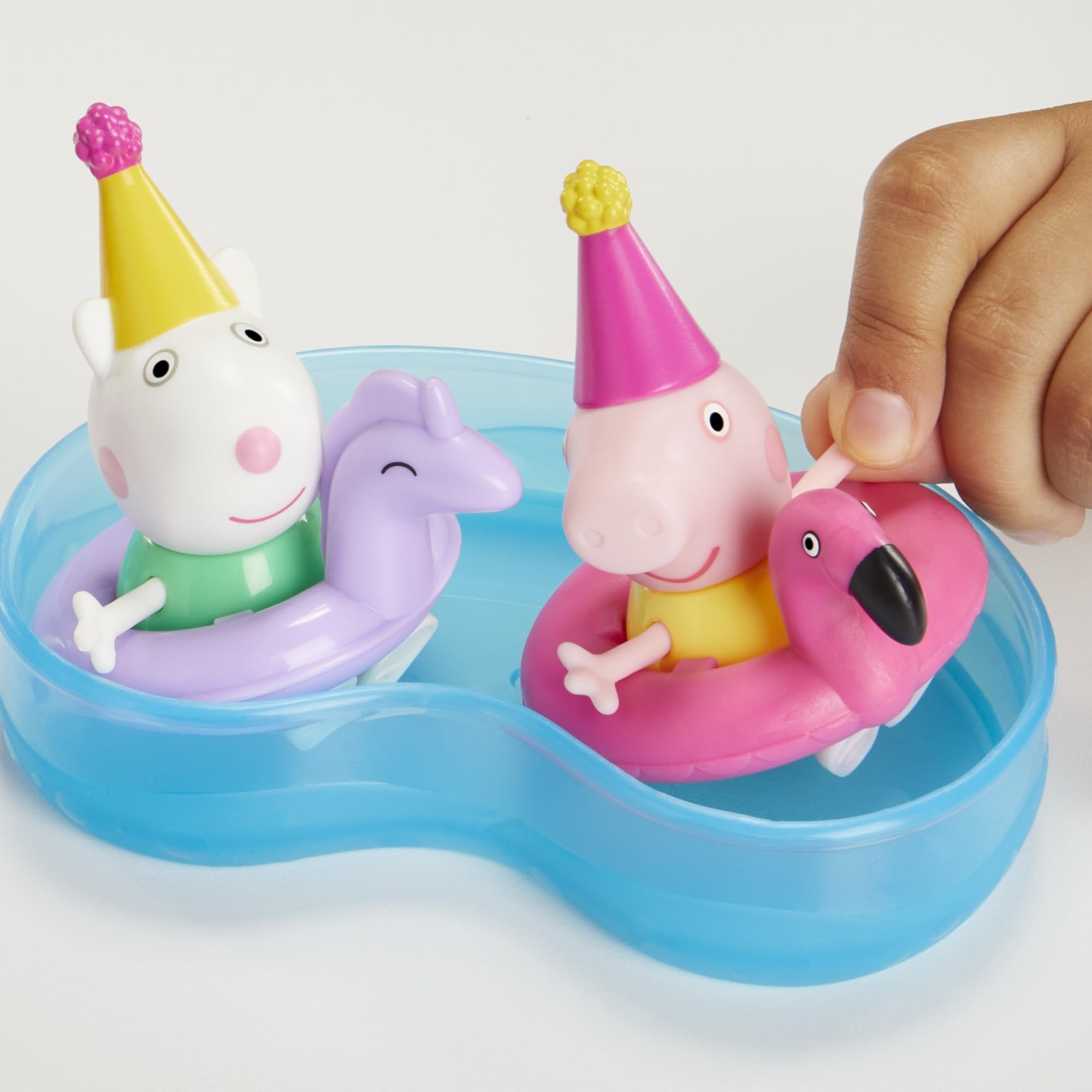 Peppa Pig Peppa’s Pool Party Playset with 2 Figures and 4 Accessories, Preschool Toys, Kids Gifts, Ages 3+