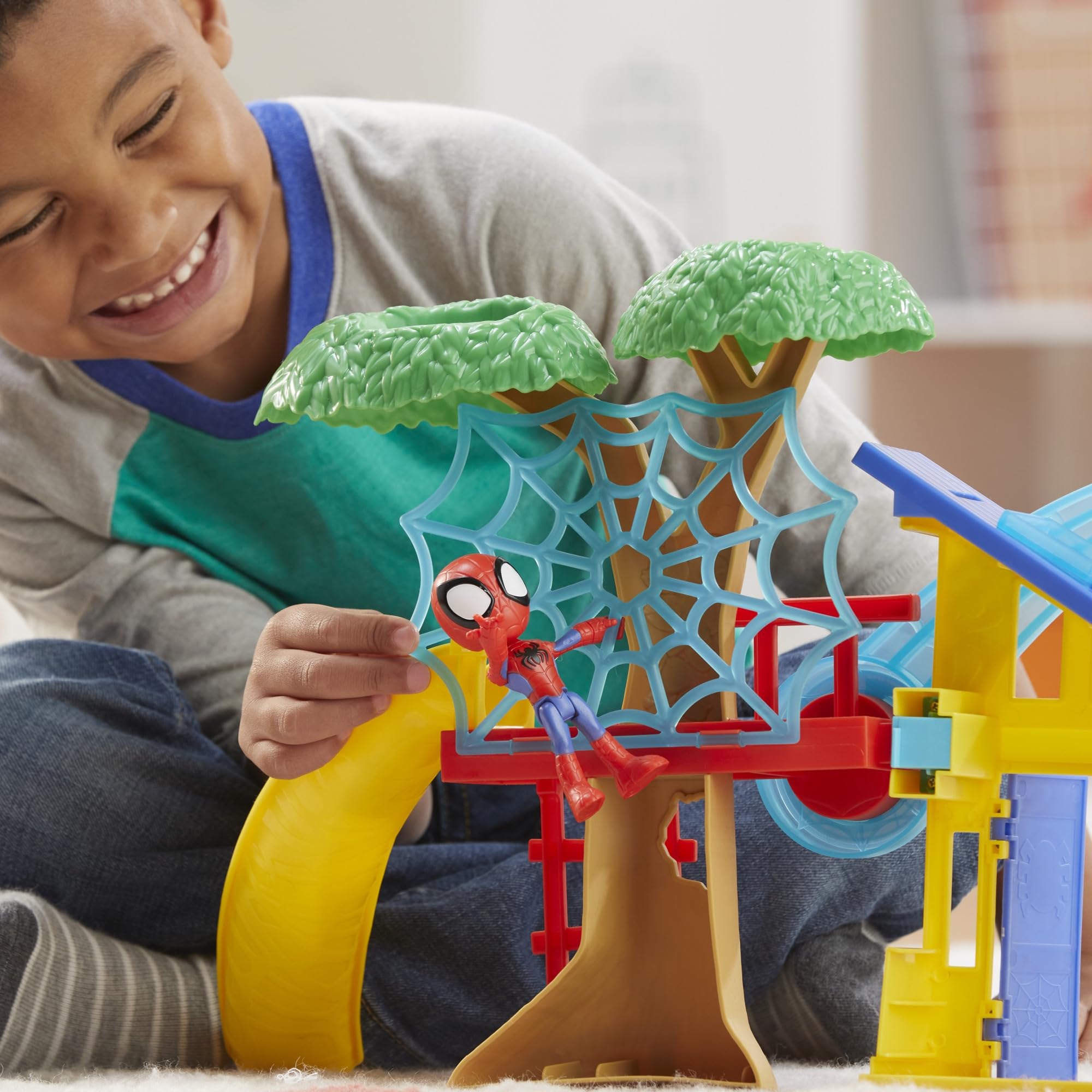 Spidey and his Amazing Friends Spidey Playground Playset, Includes 4-Inch Action Figure, Marvel Super Hero Toys for Kids 3 and Up