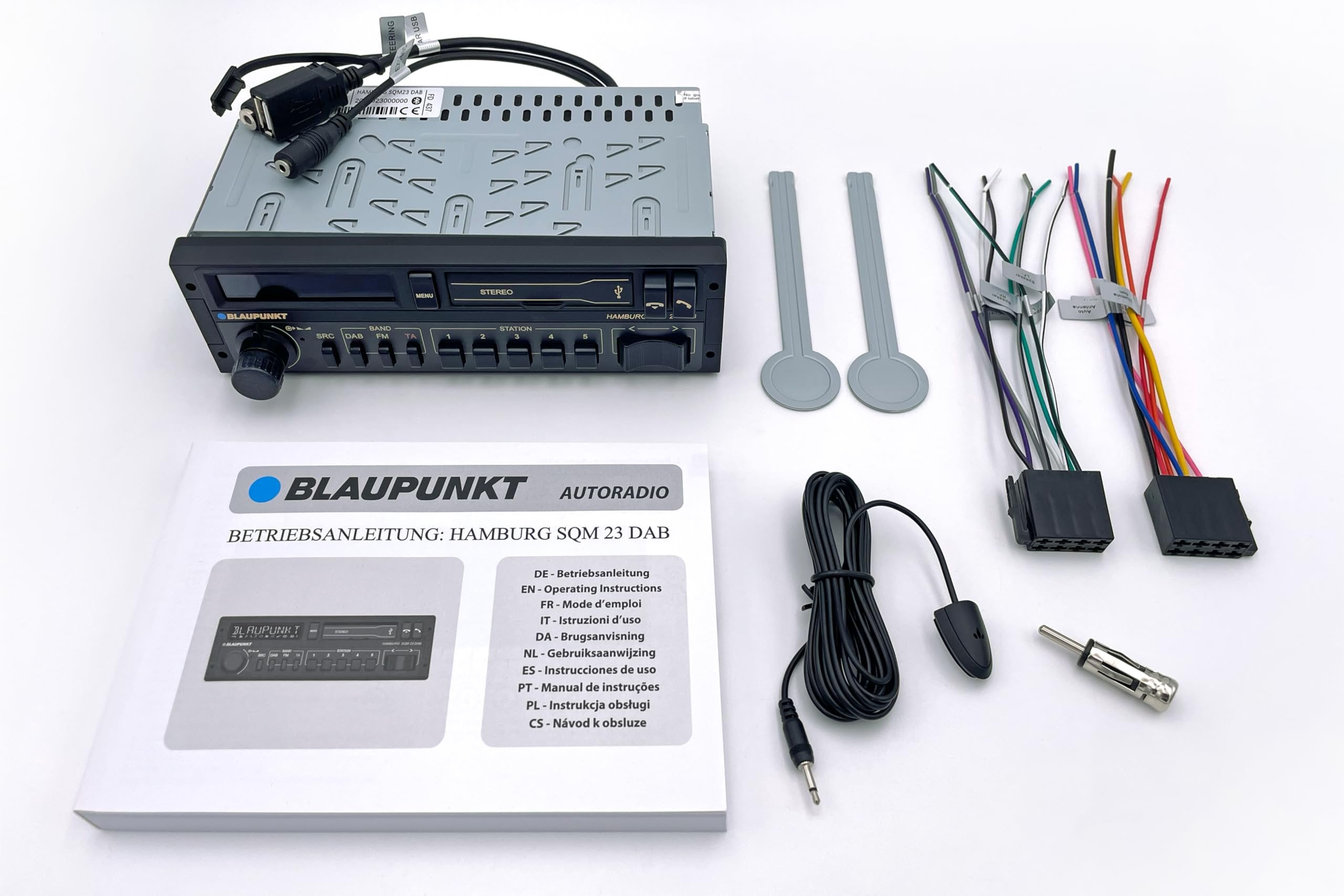 Blaupunkt Hamburg SQM 23 DAB Retro Car Radio: 80s Design with Modern Technology, DAB+, Bluetooth, and USB Support
